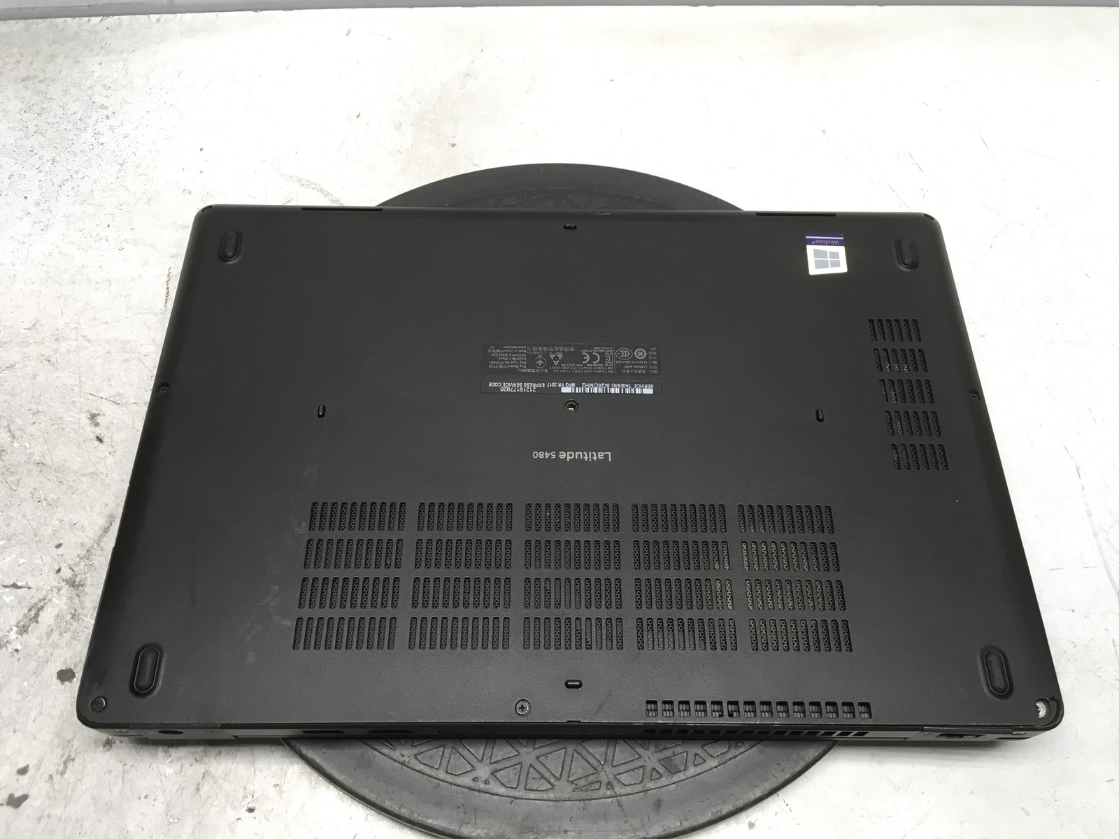 Dell Latitude 5480 Intel i5-7300U 2.6GHz 4 GB NO HDD No Batt