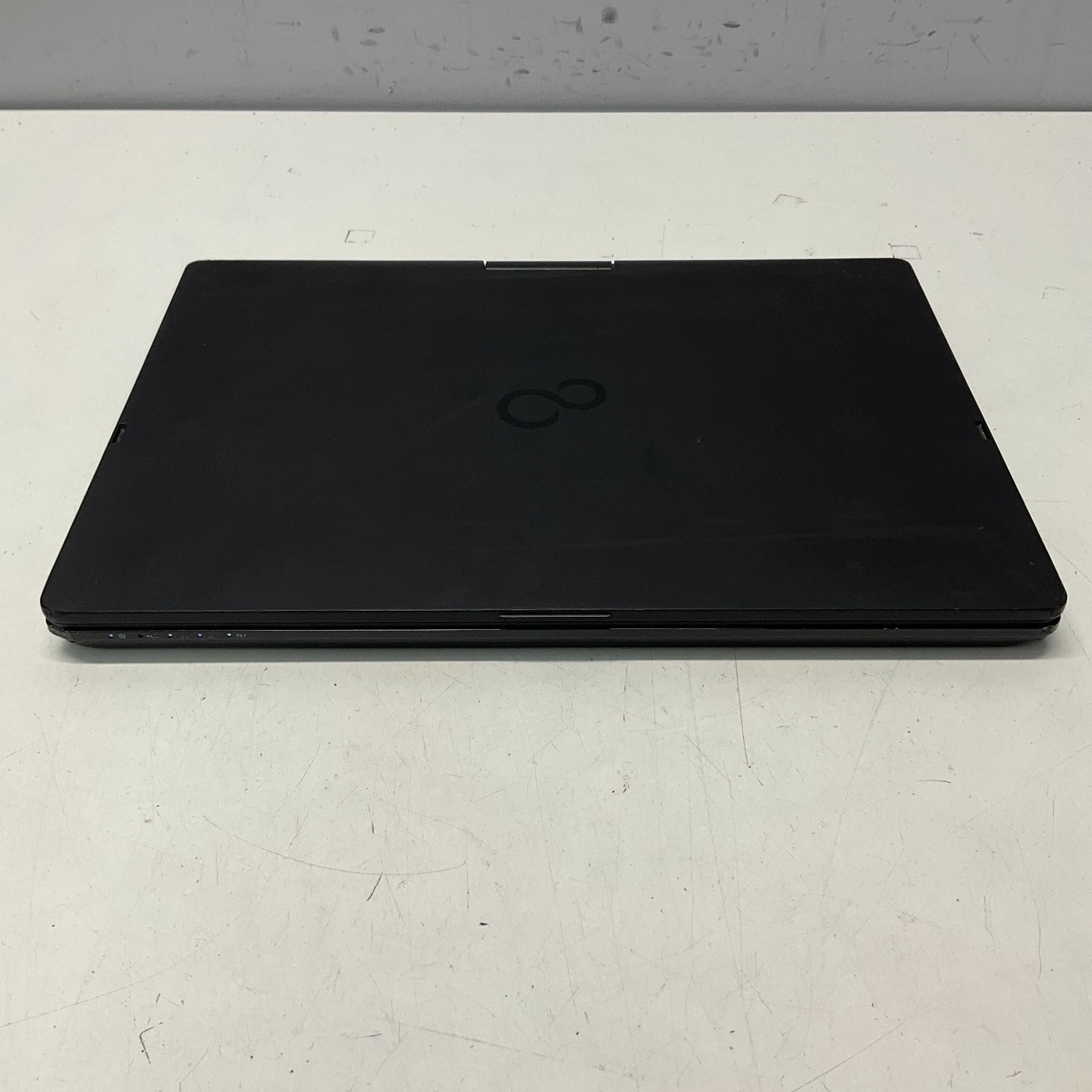 Fujitsu Lifebook T939 Laptop Intel Core i5-8265U @ 1.60 GHz 8GB 256GB SSD Win 11