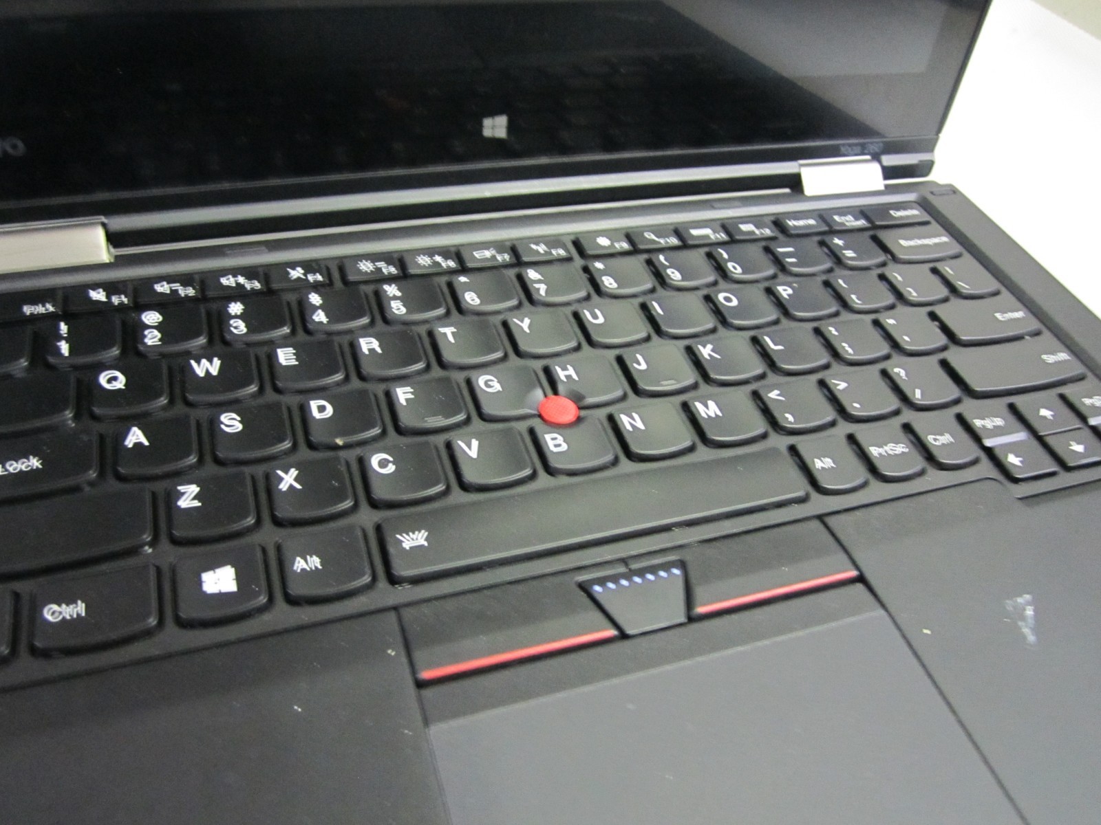 Lenovo ThinkPad Yoga 260 I7-6500U 2.5GHZ 8GB 256GB M2SSD NO BTRY LAPTOP+ AC NOOS