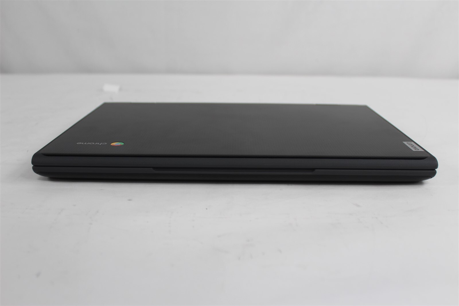 Lenovo ChromeBook 300E Gen 2 11.6″ HD Touch AMD A4-9120C 1.6GHz 4GB 32GB eMMC