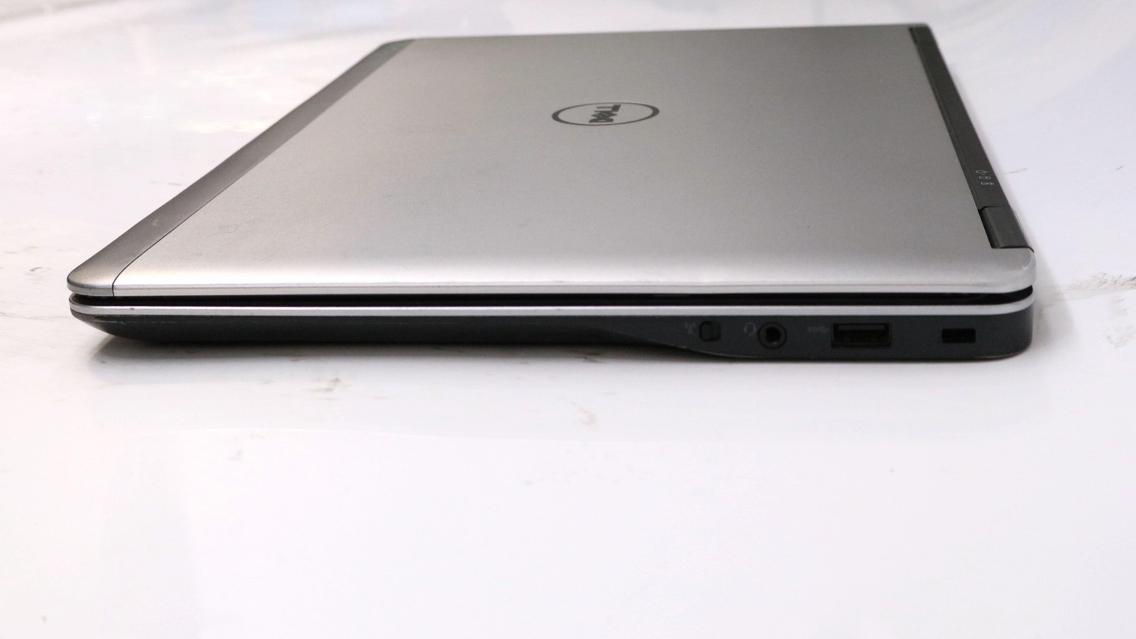 Dell Latitude E7440 14″ i5-4200u 8GB 256GB – Fair READ DESC