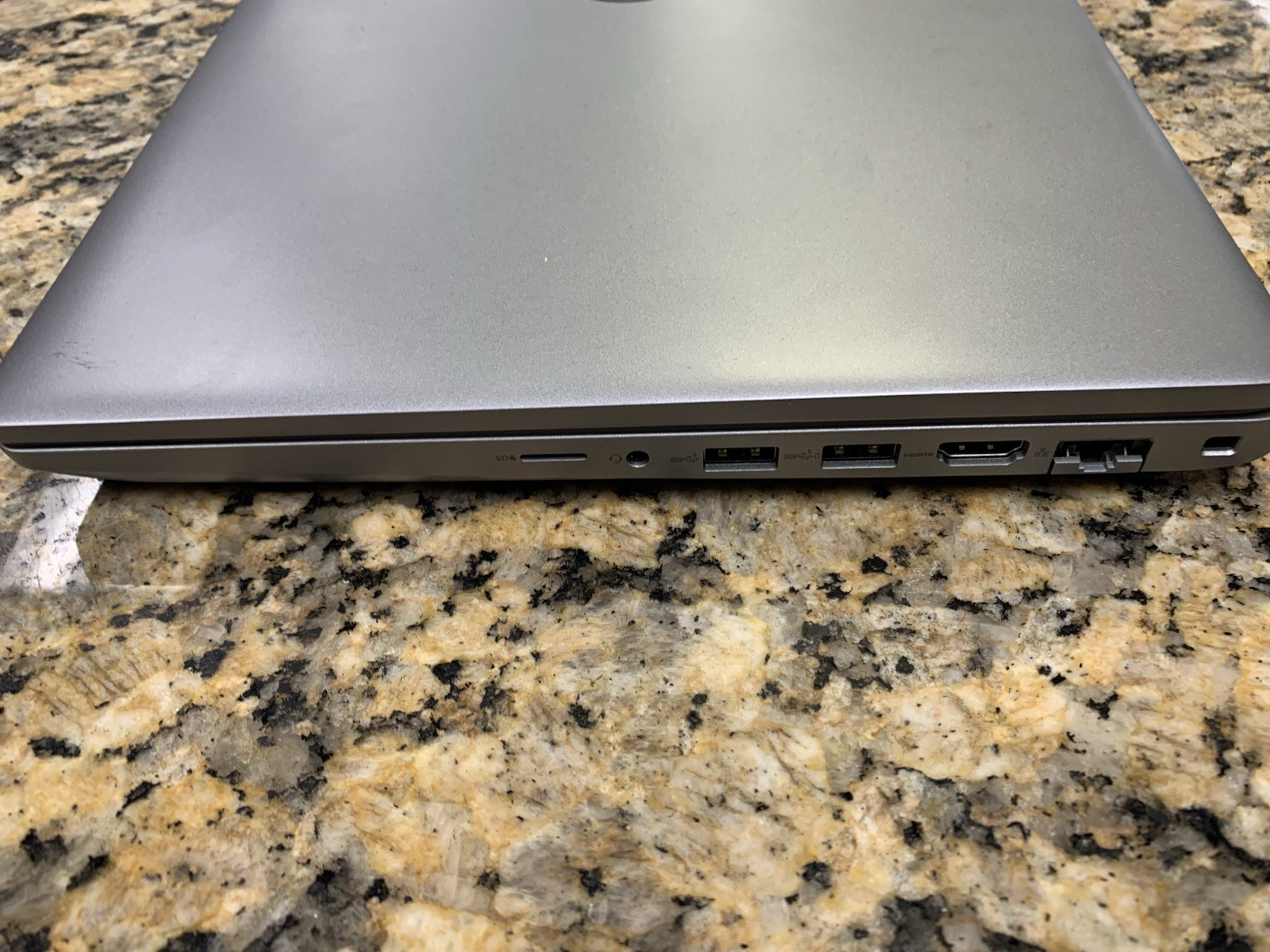 Dell Precision 3591 15.6″ FHD Ultra 7-155H 16GB 512GB SSD RTX 500 Ref#44568-1 JC