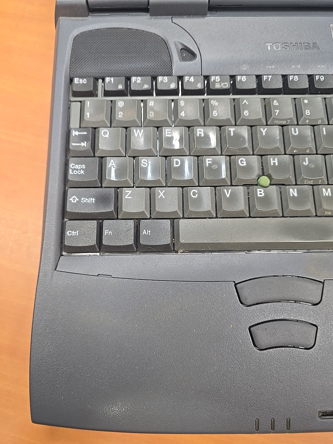 Toshiba Satellite 2540CDS AMD K6-2 333MHz 98304 KB With Power Supply