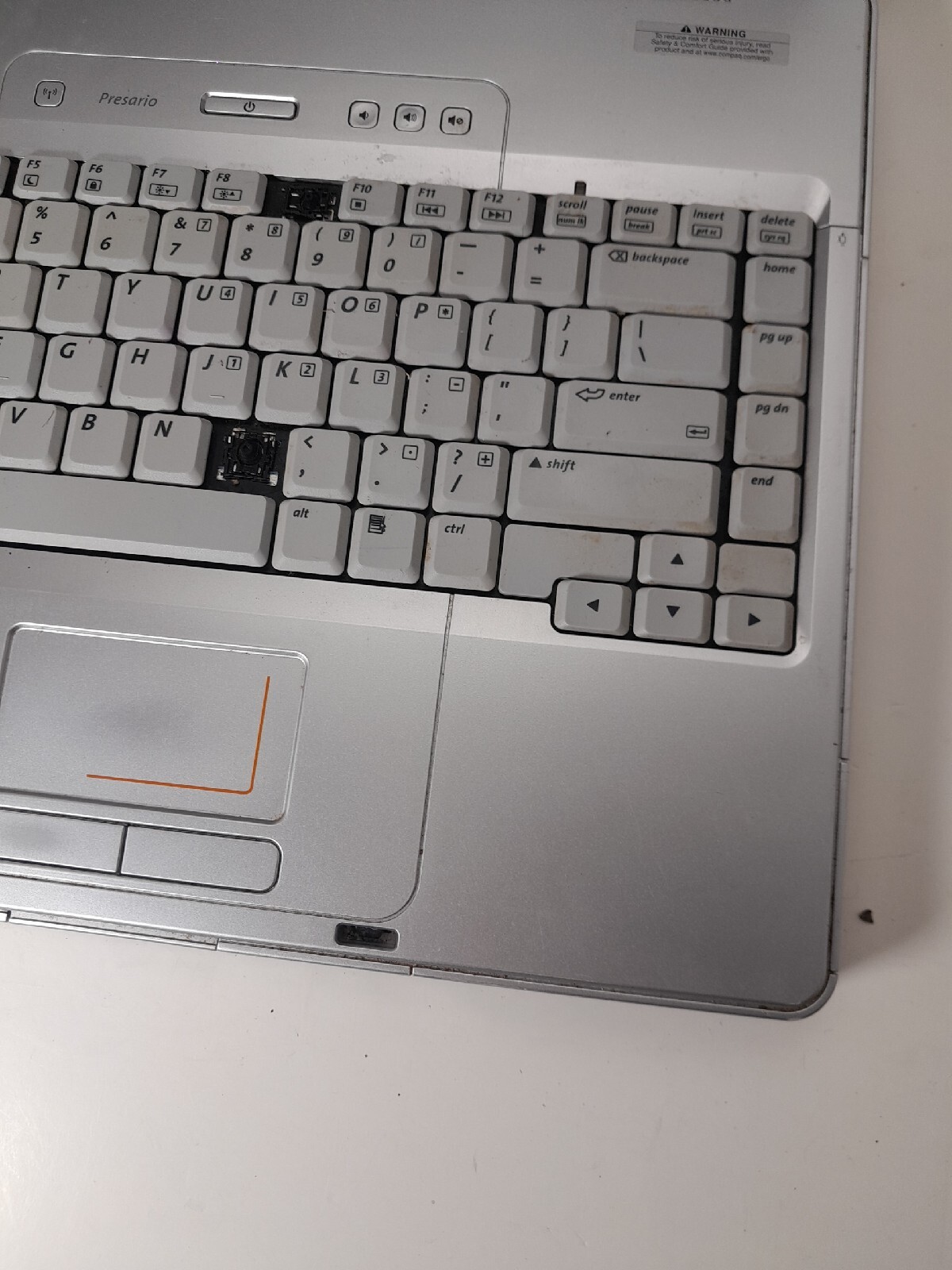 Compaq Presario M2000 Laptop 256mb Ram No HDD Untested AS IS PARTS OR REPAIR