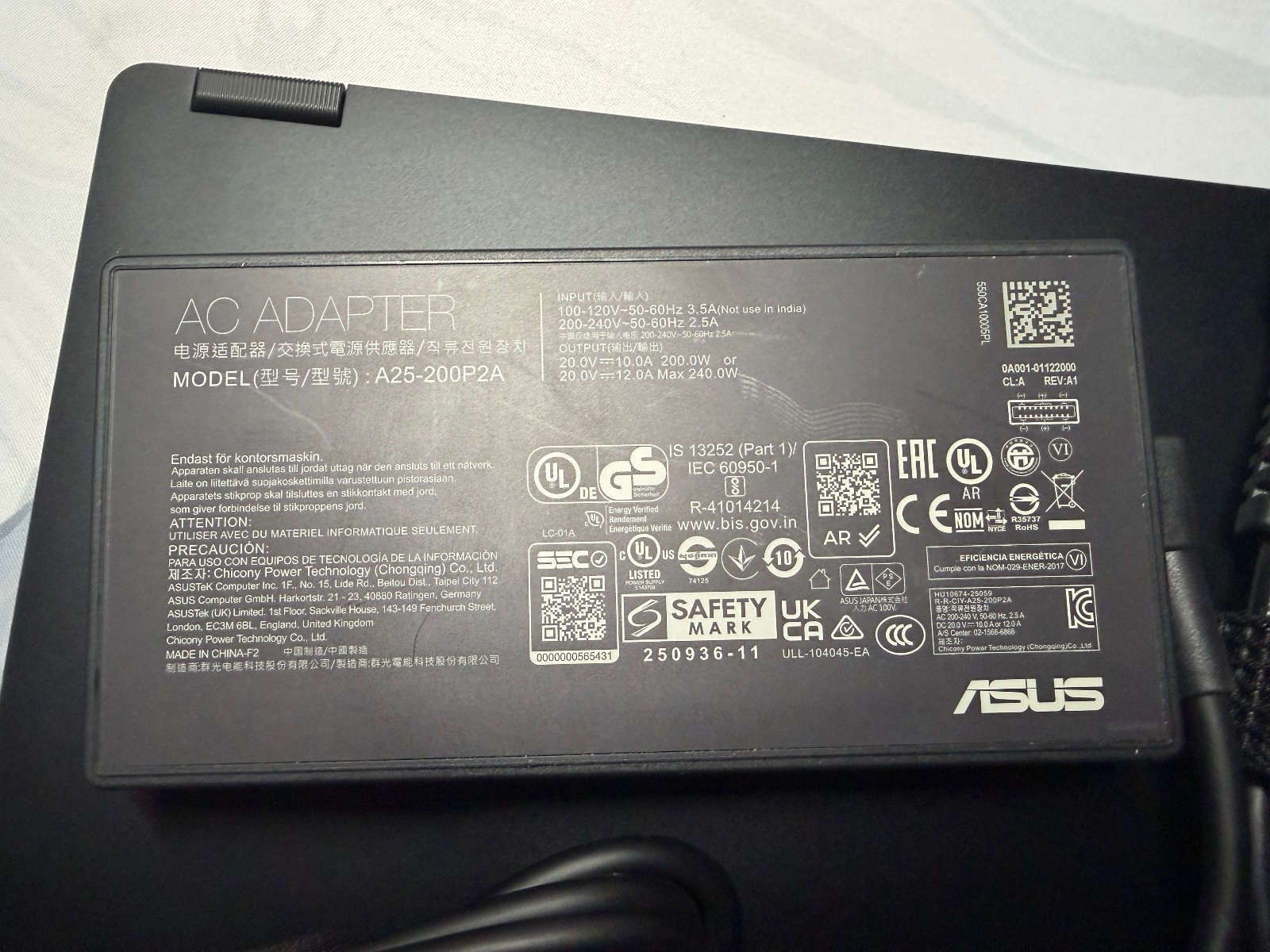 ASUS ProArt PX13 13″ 3K OLED Touch Ryzen AI 9 HX 370 32GB 1TB SSD RTX 4050