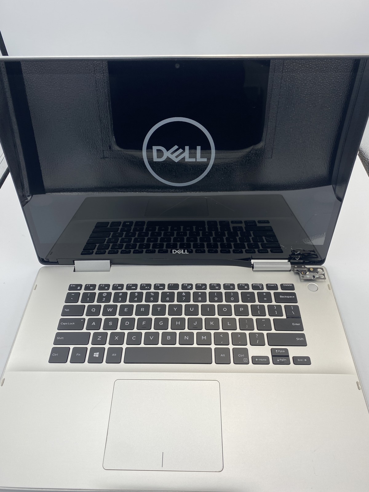 Dell Inspiron 5591 2-in-1 (2019) Intel(R) Core(TM) i7-10510U CPU @ 1.80GHz 16GB
