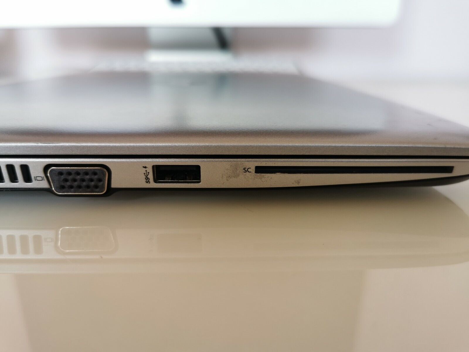 HP EliteBook 745 G3 AMD A12 PRO-8800B R7 Max 3.4 Ghz 8GB/256GB SSD FullHD Win10