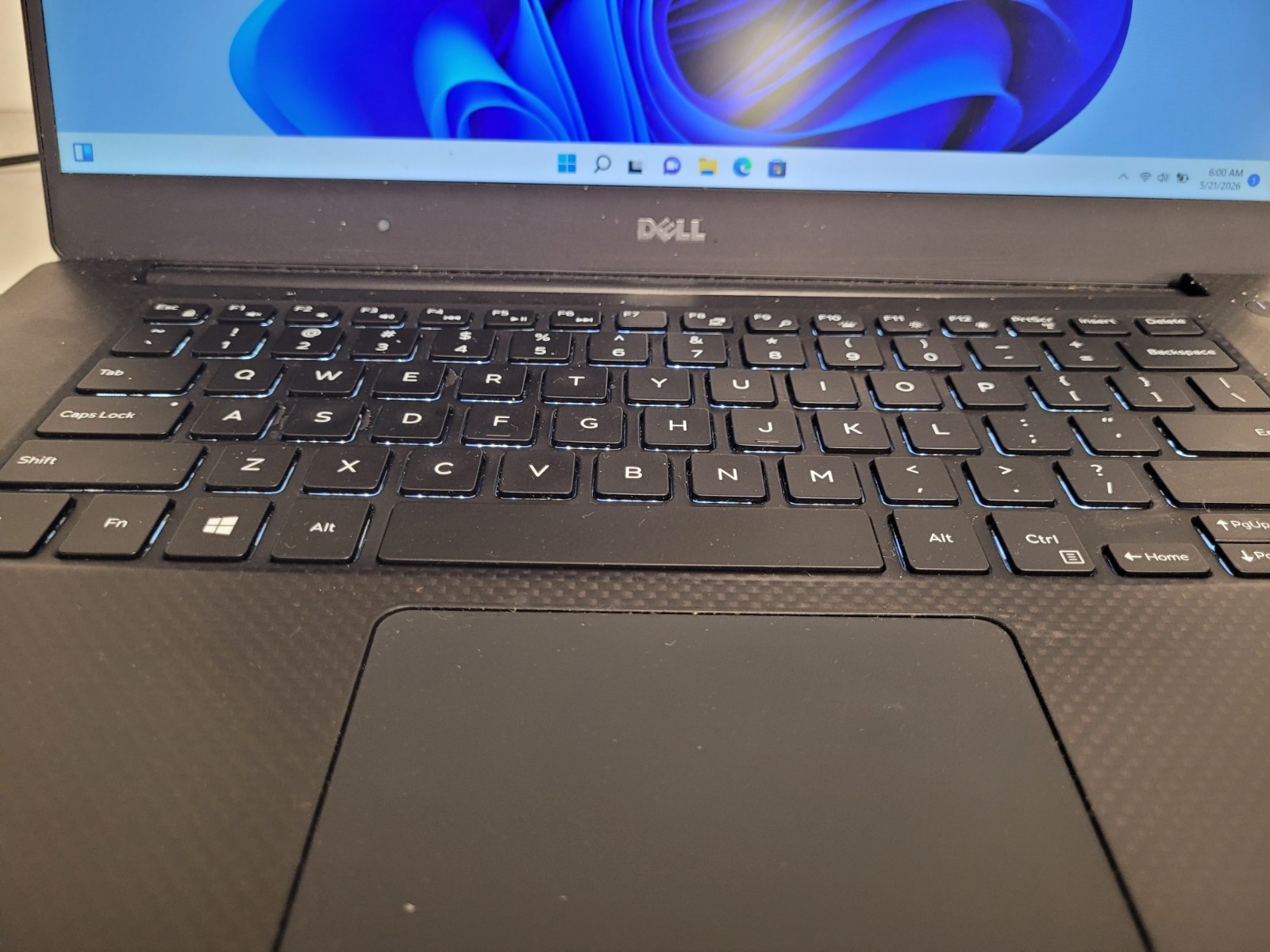Dell xps 15 9550 15.6″ i7-6700HQ 2.6ghz 8gb ram no ssd parts read FLHFHC2