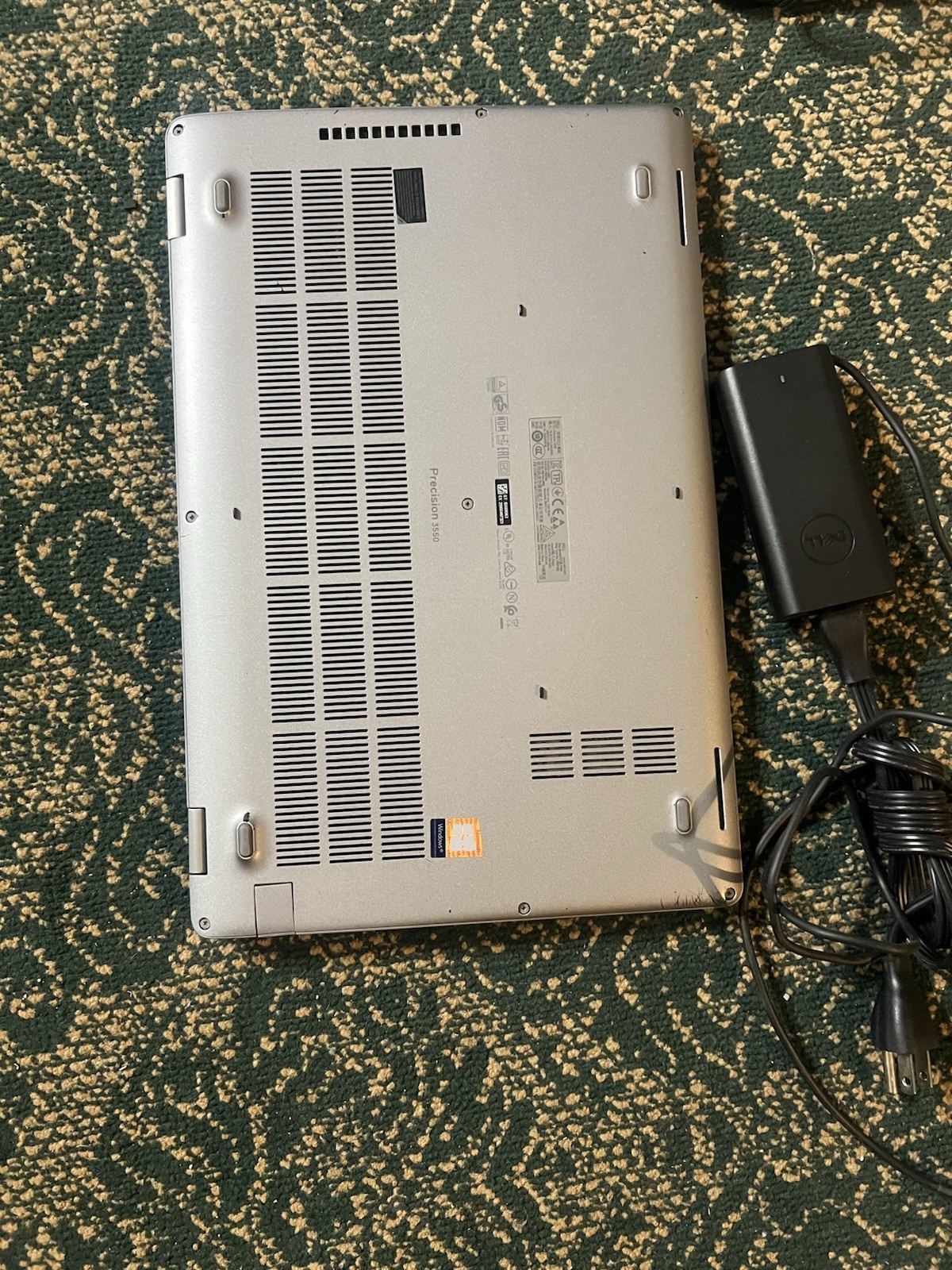 Dell Precision 3550 Intel i5-10210U @ 1.60GHz 16GB Ram 256GB SSD Win 11 Pro