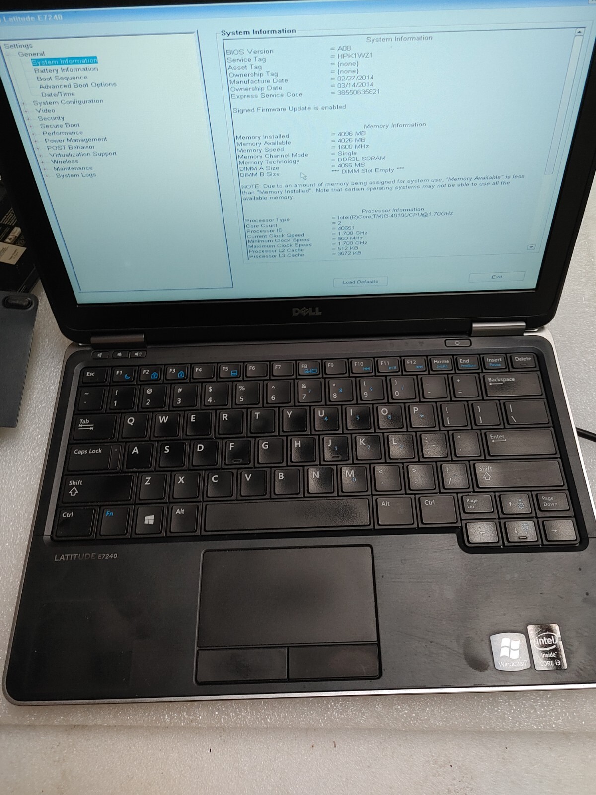 Dell Latitude E7240 Core i3-4010U@1.70GHz,4GB RAM, NO HD FOR PARTS/ Repair