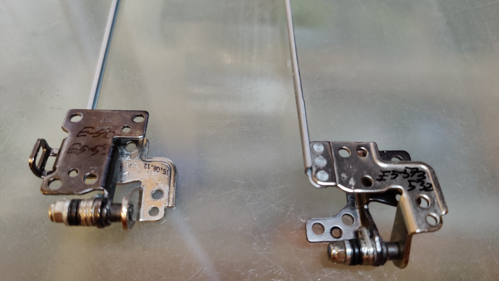 ACER E5-574 E5-522 532 F5-571 F5-572 E5-573 HINGES FBZRT009010 FBZRT008010 #