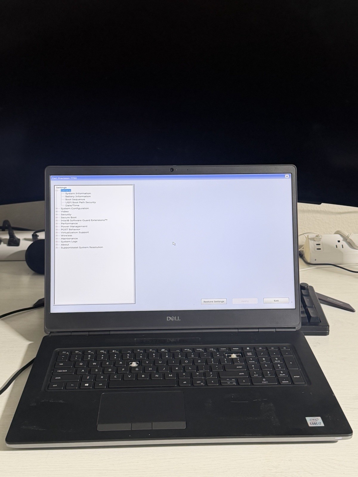 DELL PRECISION 7750 I7 10th Gen 16GB RAM NO SSD