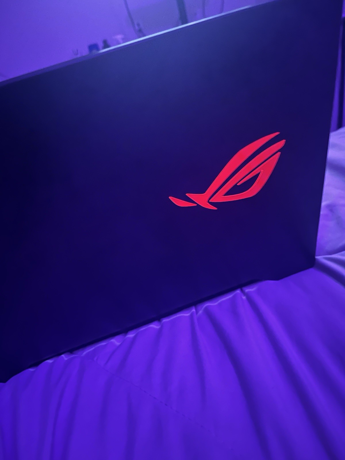 Asus ROG Zephyrus G GU502DU Ryzen 7 3750H 2.3GHz 16GB RAM 512 GB SSD GTX 1660 Ti