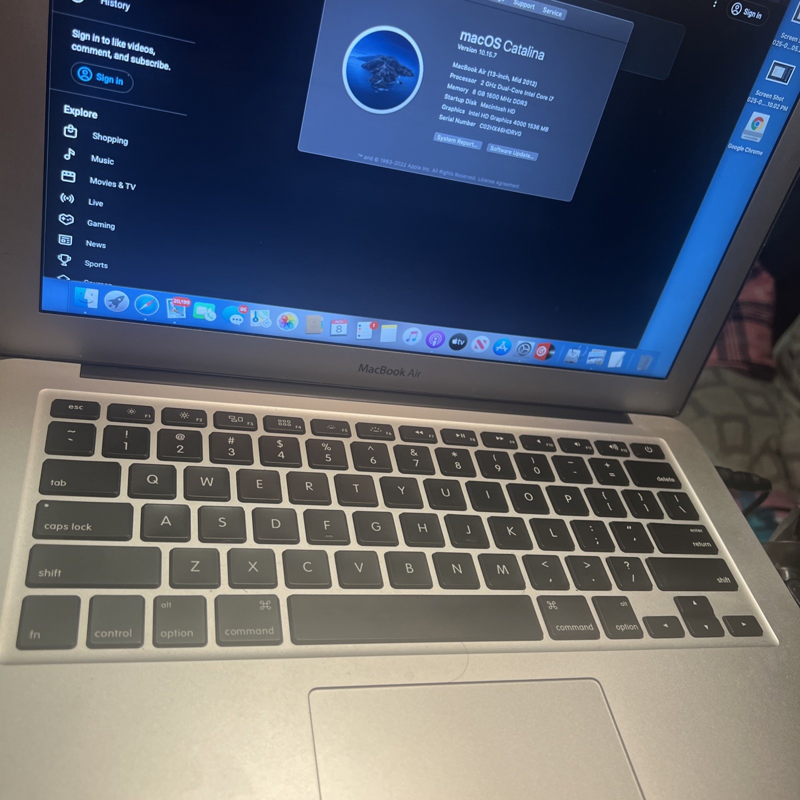Apple MacBook Air A1466 i7-3667U 2.0GHz 8GB RAM Mid 2012 Catalina Version 10. 15