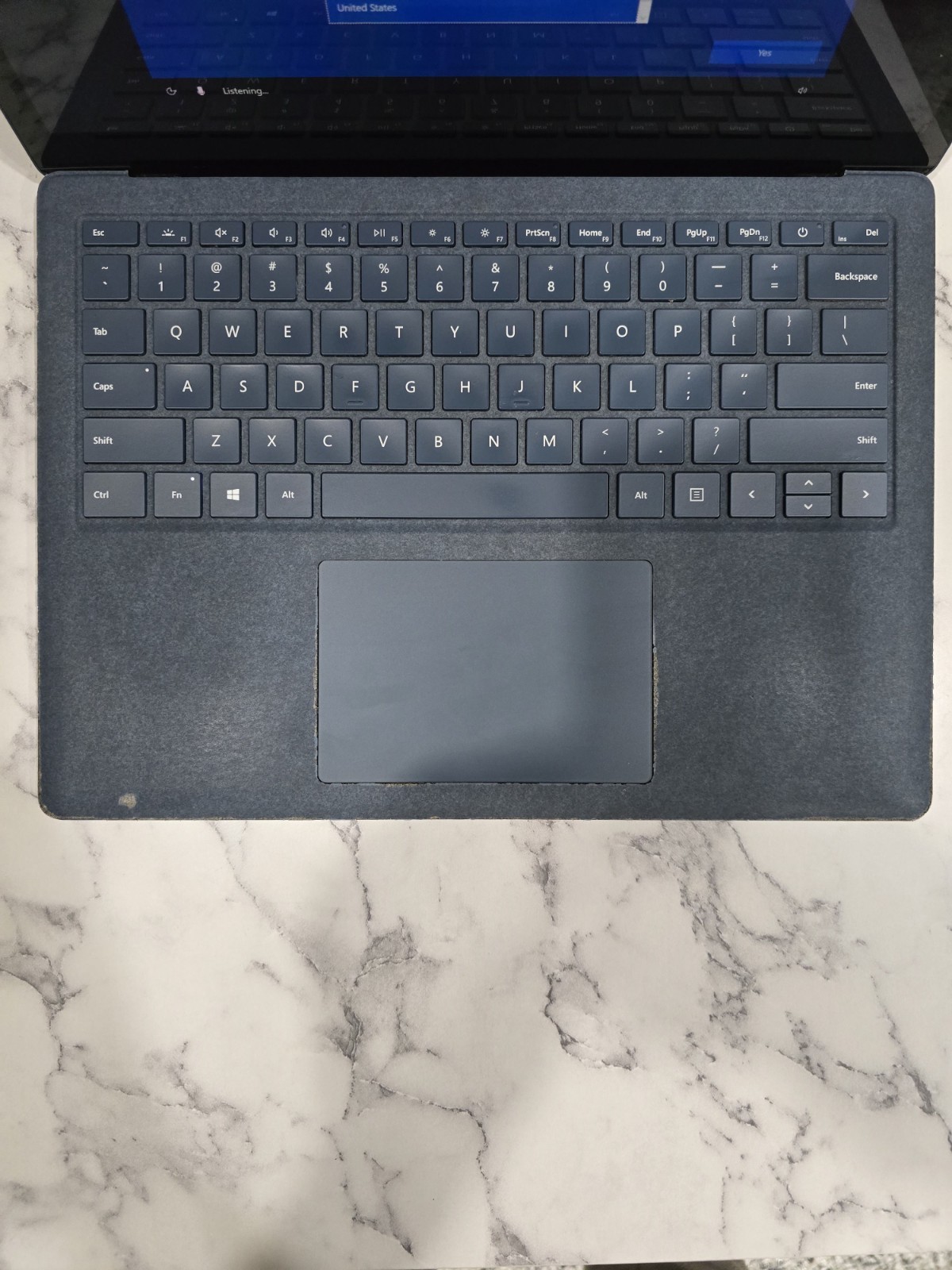 Microsoft Surface Laptop 3 13.5″ 1867 i5-1035G7 8GB RAM 256GB SSD Win10