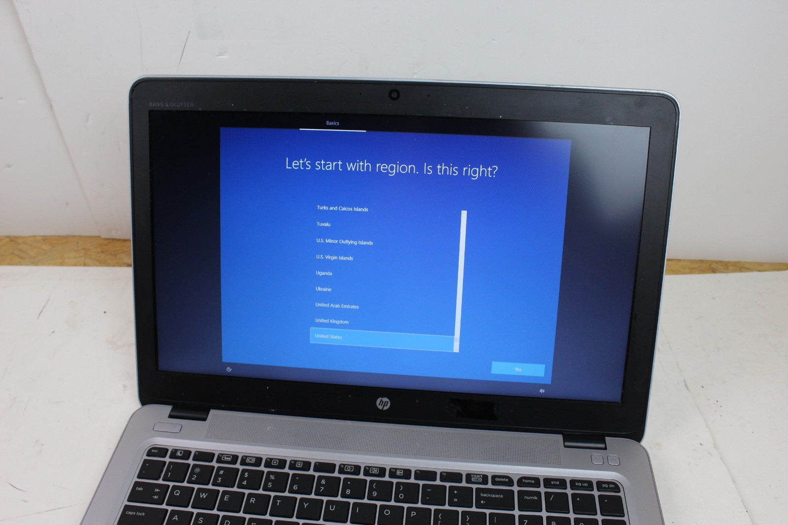 HP EliteBook 850 G3 Core i5-6200U 8GB RAM 256GB SSD w/ OS MISSING CASE SCREWS
