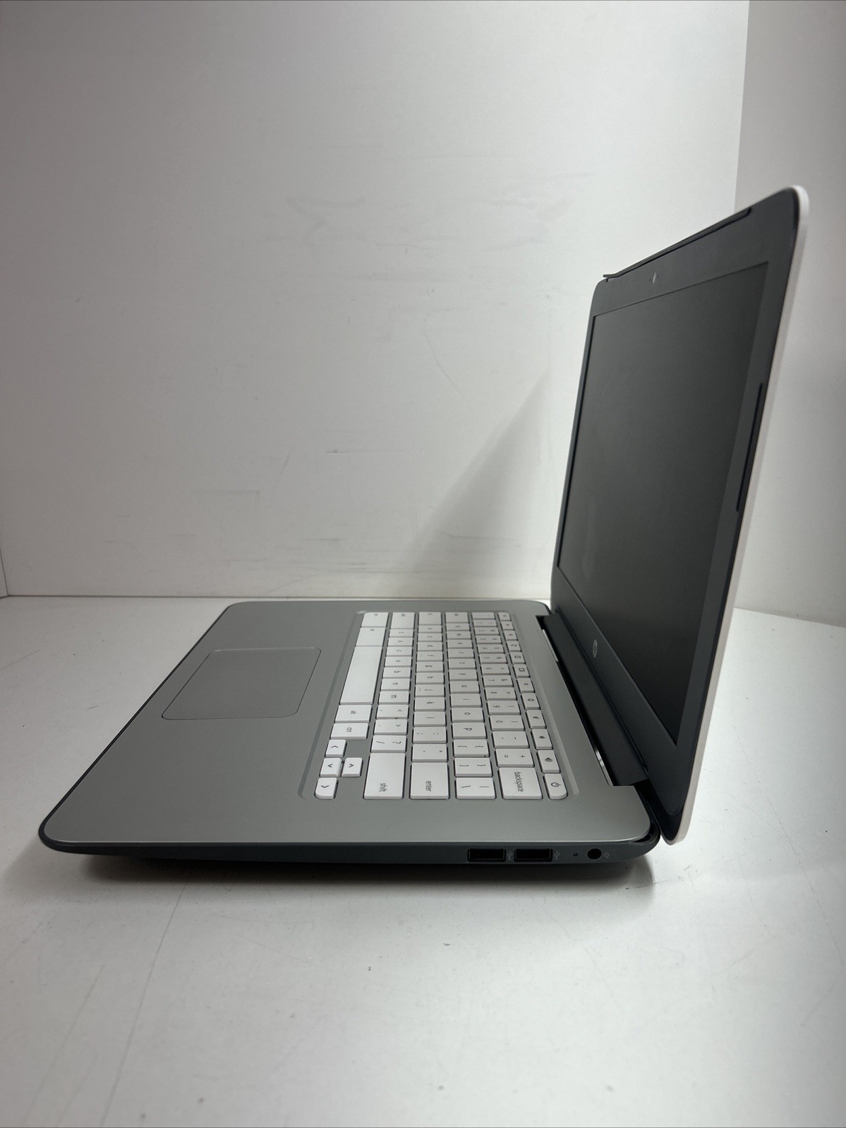 HP Chromebook 14-x010nr NVIDIA Tegra K1 2.3GHz 2GB Ram 16GB eMMC Chrome OS