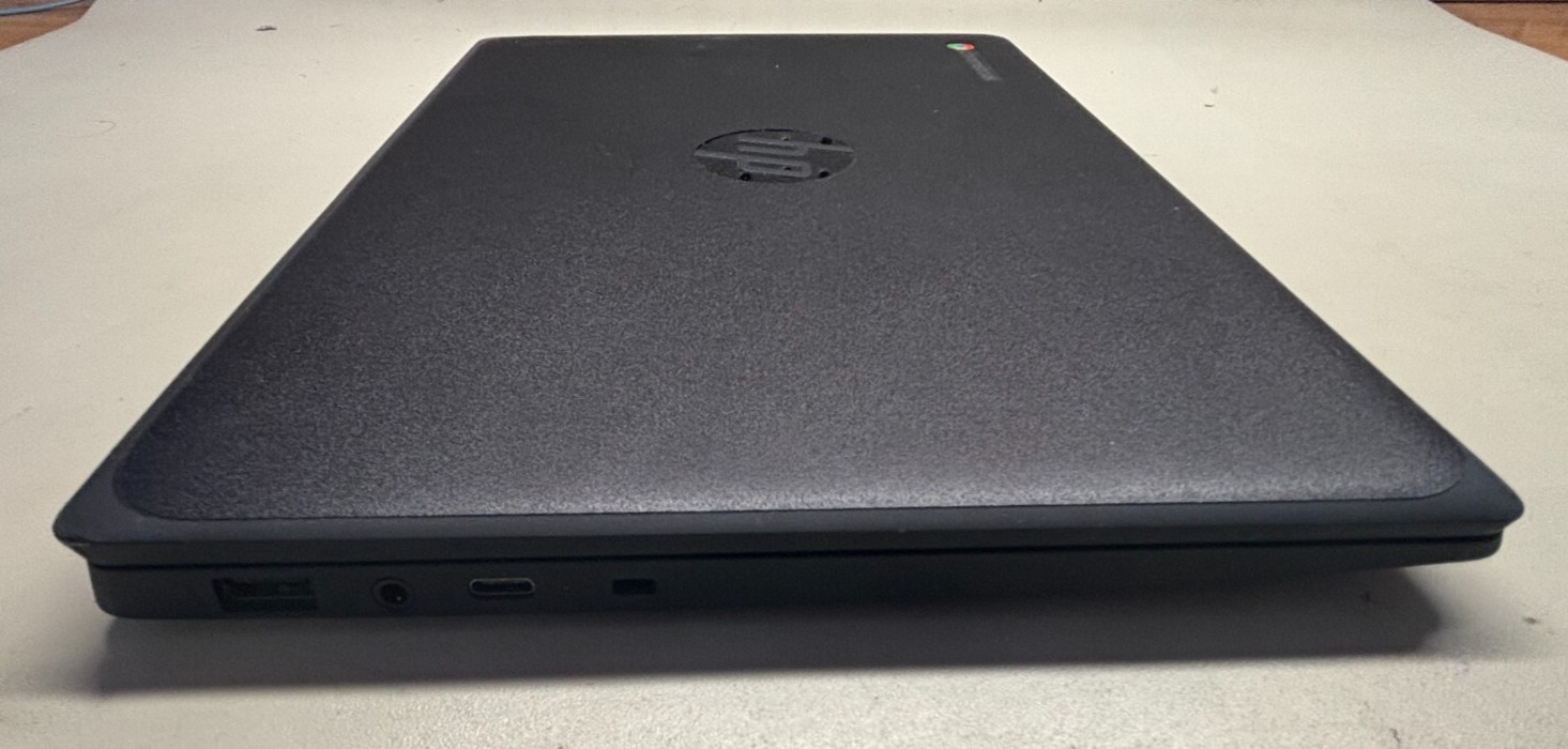HP Chromebook 11 G9 Q 11.6″ Chromebook – HD Touch Screen, Mobile Network, 2 USB