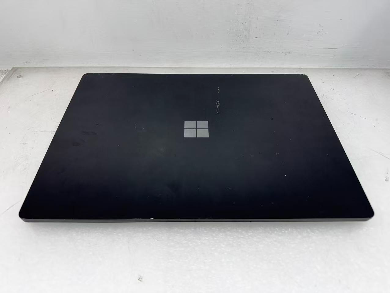 Microsoft Surface Laptop 3 1872 Intel i7-1035G7@1.2Ghz 8G 256G Win 10 W/AC *READ