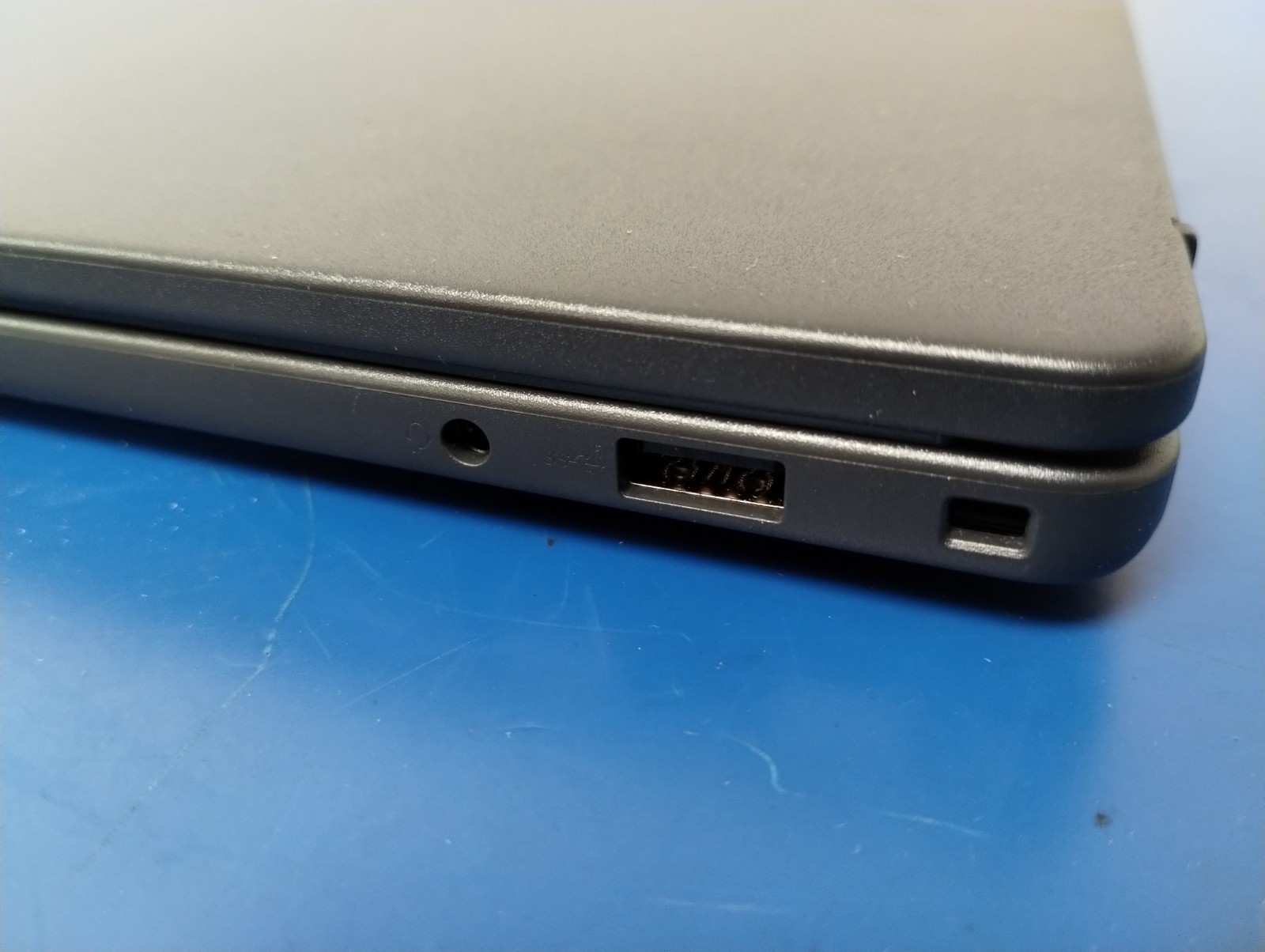 DELL 16 DC16250 MRYT3 Intel Core 7-150U, 1.80 GHz, 16 GB RAM, 1 TB NVMe