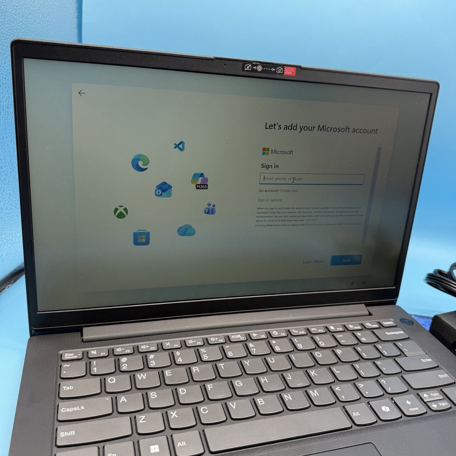Lenovo V14 G5 IRL 14″ Laptop, Intel Core i7-13620H 2.4GHz, 16GB DDR5 RAM 1TB SSD