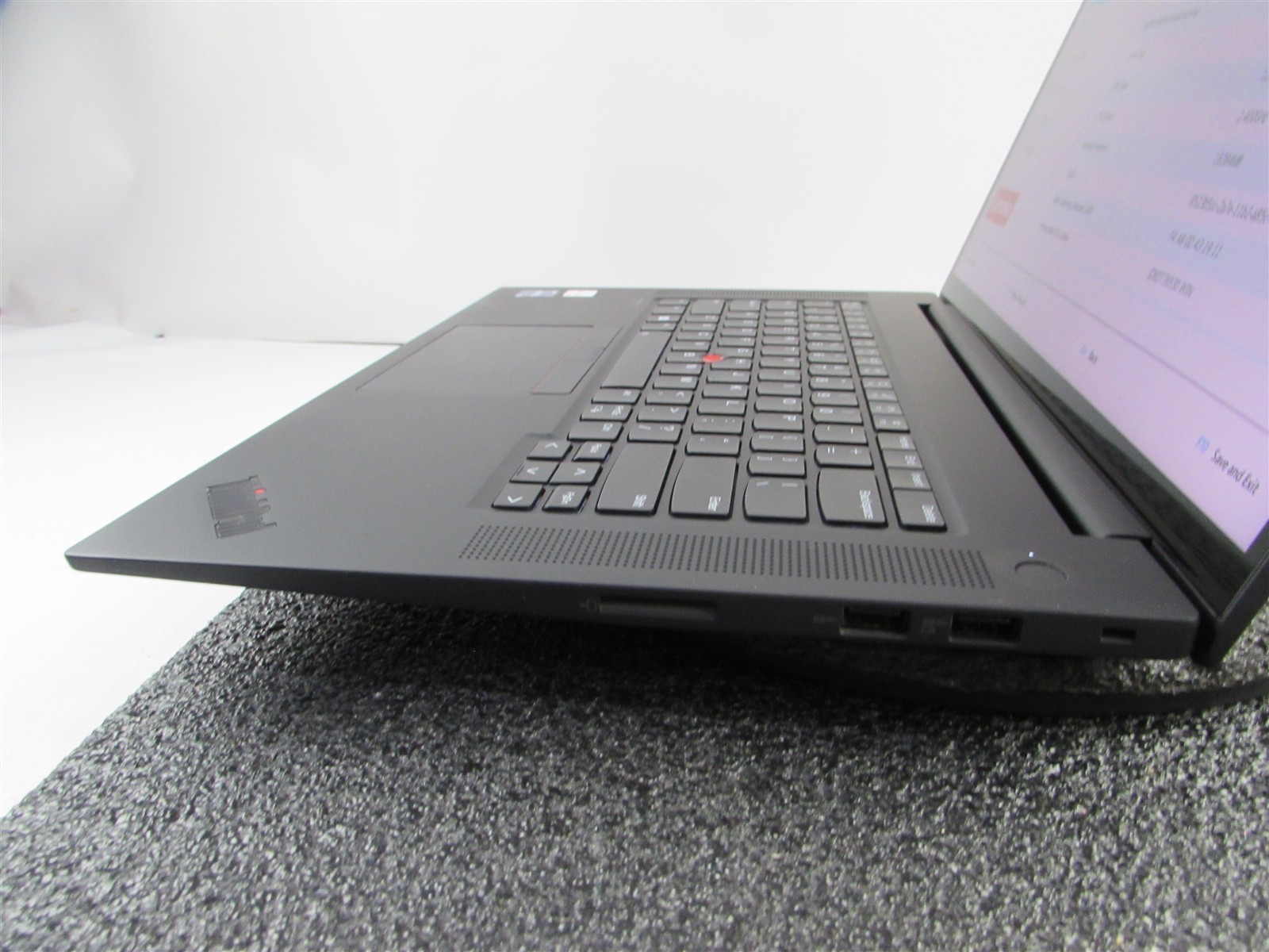 LENOVO THINKPAD P1 (GEN 5) 4K TOUCH I7-12800H NO SSD 16GB RAM RTX A1000 WIN 11