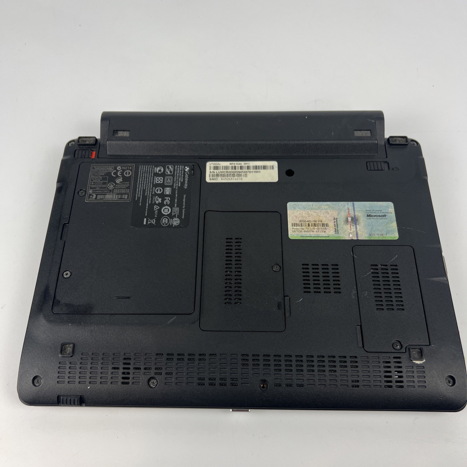 Gateway KAV60 10″ Netbook Intel N270 1GB RAM 160GB HDD Win7 Needs Battery
