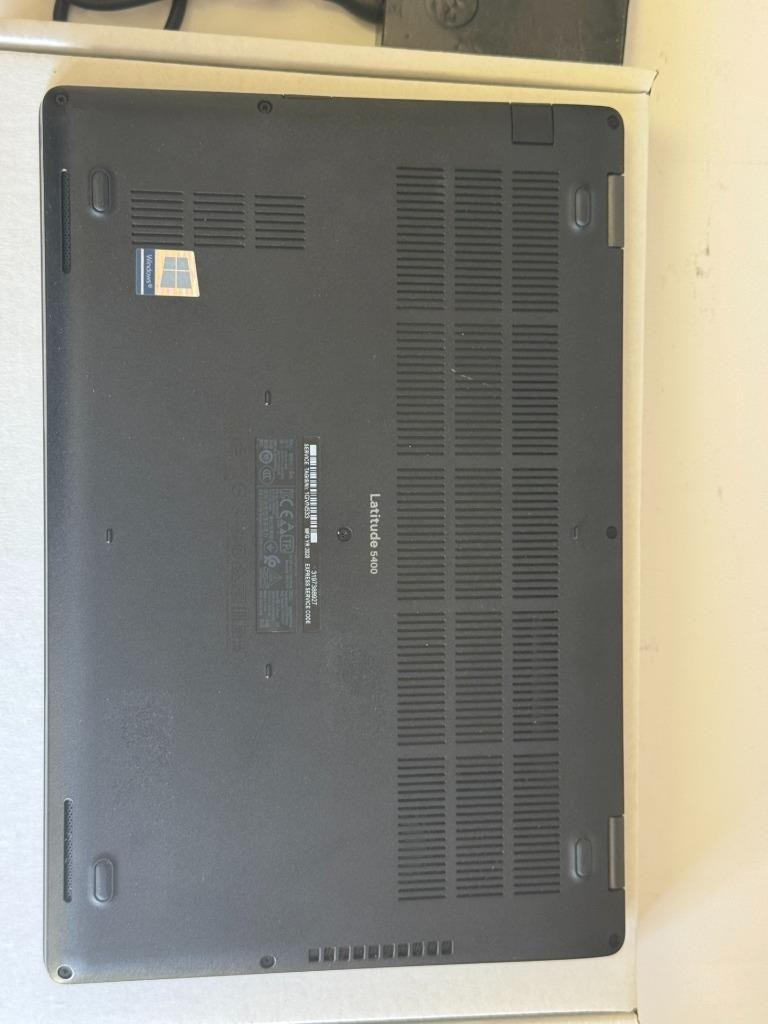 Dell Latitude 5400 14″ Intel Core i5-8365U 1.6GHz 16GB RAM 512GB SSD, Grade C