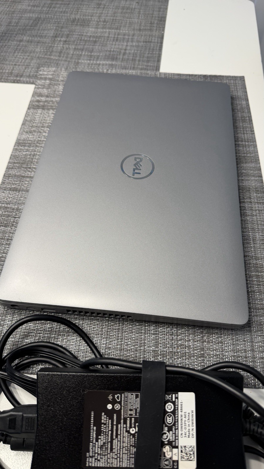 Dell Latitude 5510 15.6″ Laptop – 16GB RAM – NEW Battery – Genuine 130W Charger