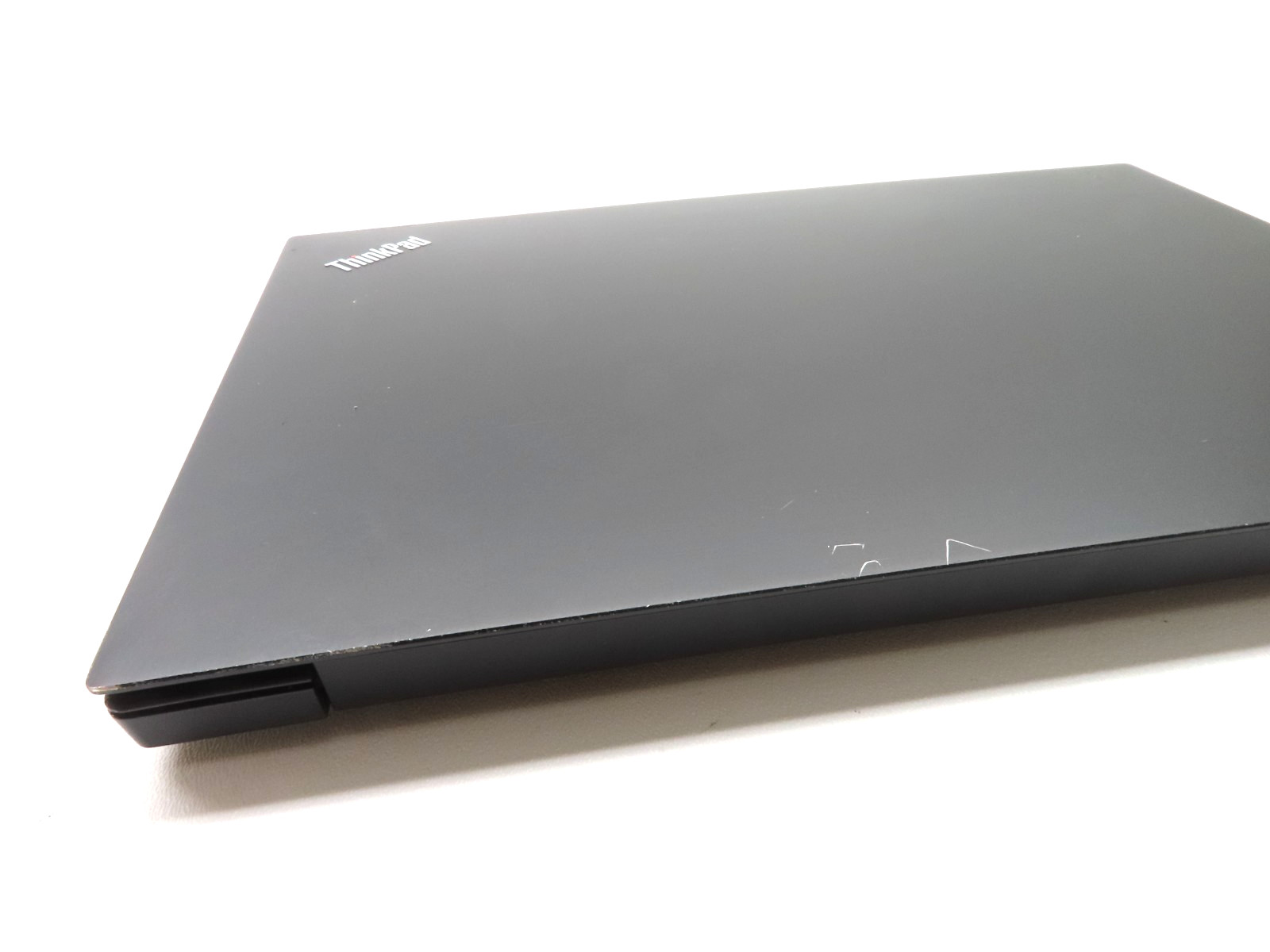 Lenovo ThinkPad E590 15.6″ Intel Core i7-8565U 1.80GHz 8GB RAM 512GB SSD