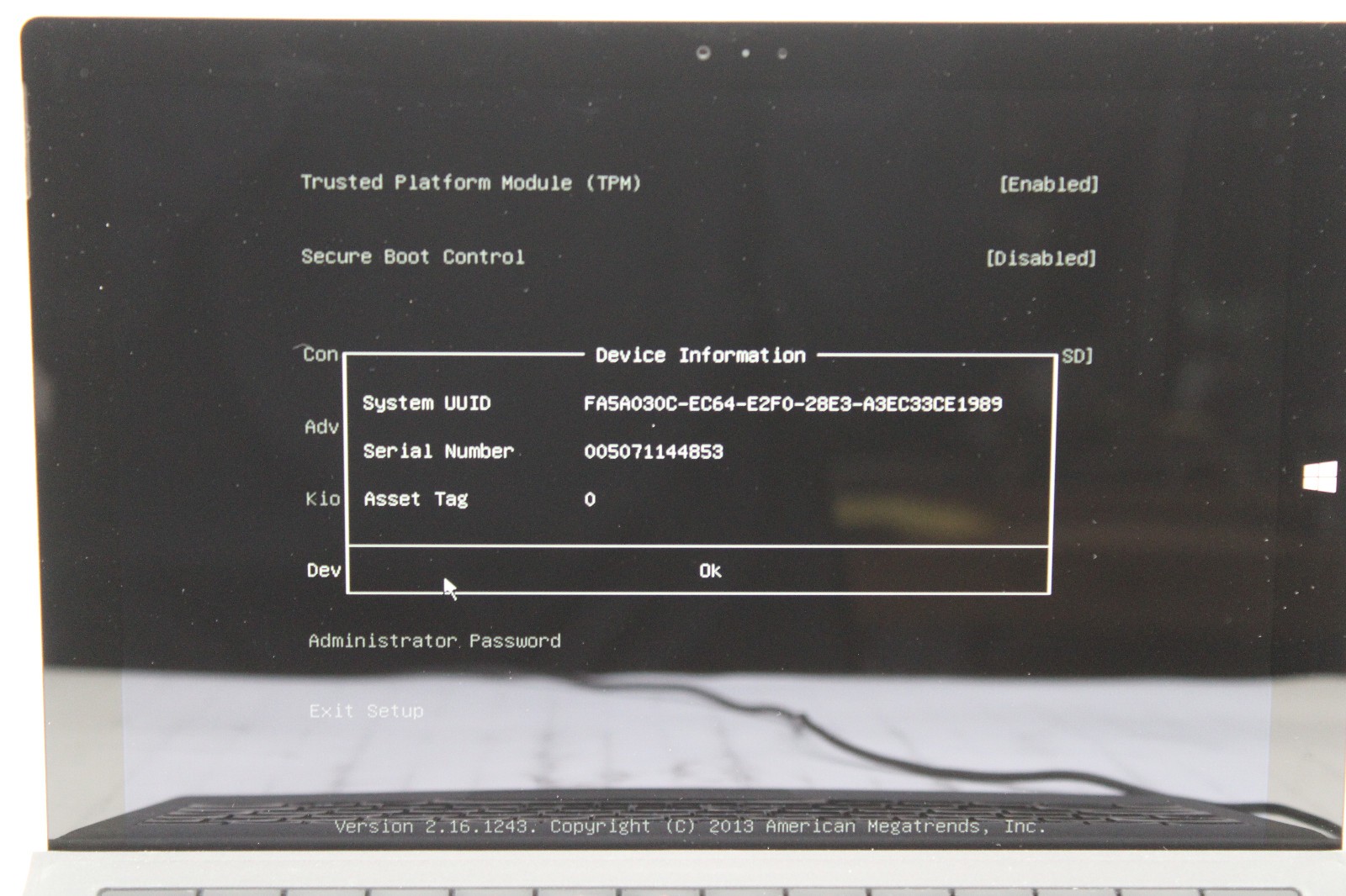 Microsoft Surface Pro 3 i7-4650U @ 1.7 GHz 8GB RAM 256GB SSD No OS