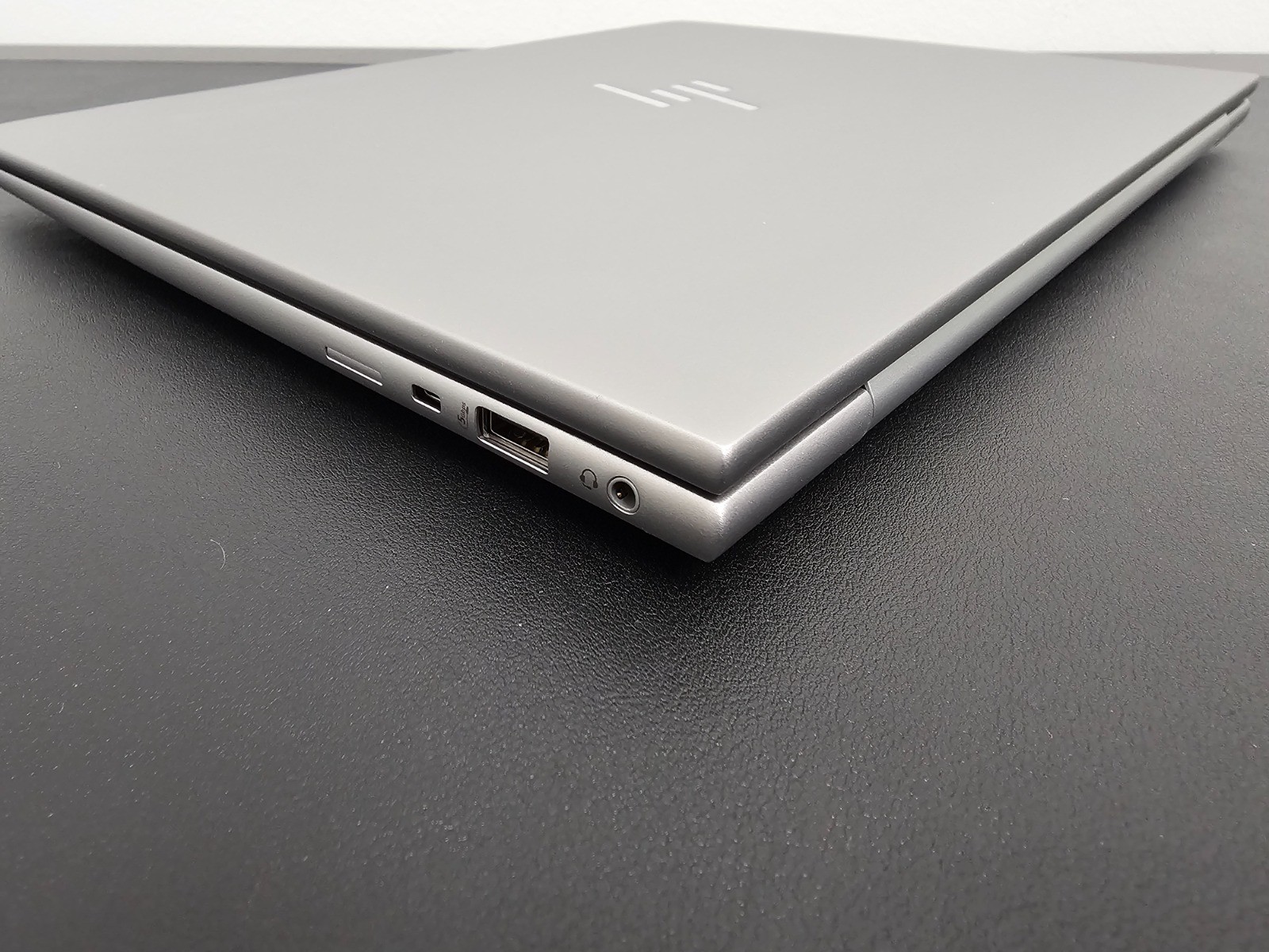 HP ZBook Firefly 14 G11 Ultra 7 165U FHD+ N-T 8GB Ram 256GB SSD Win 11 Pro