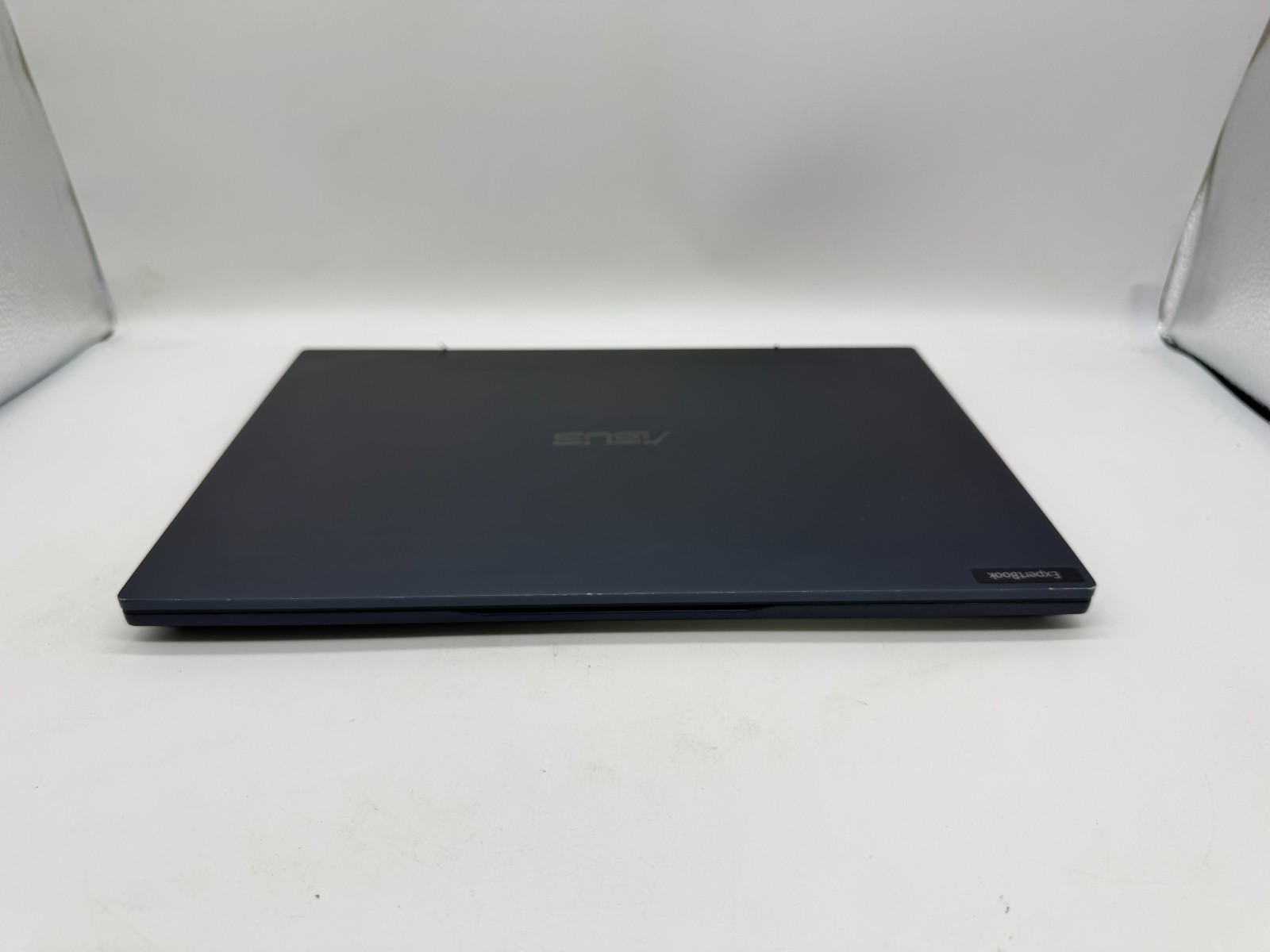 ASUS ExpertBook B5302CE 13.3″ FHD Laptop intel i5-1135G7 16GB 512GB SSD Win11Pro