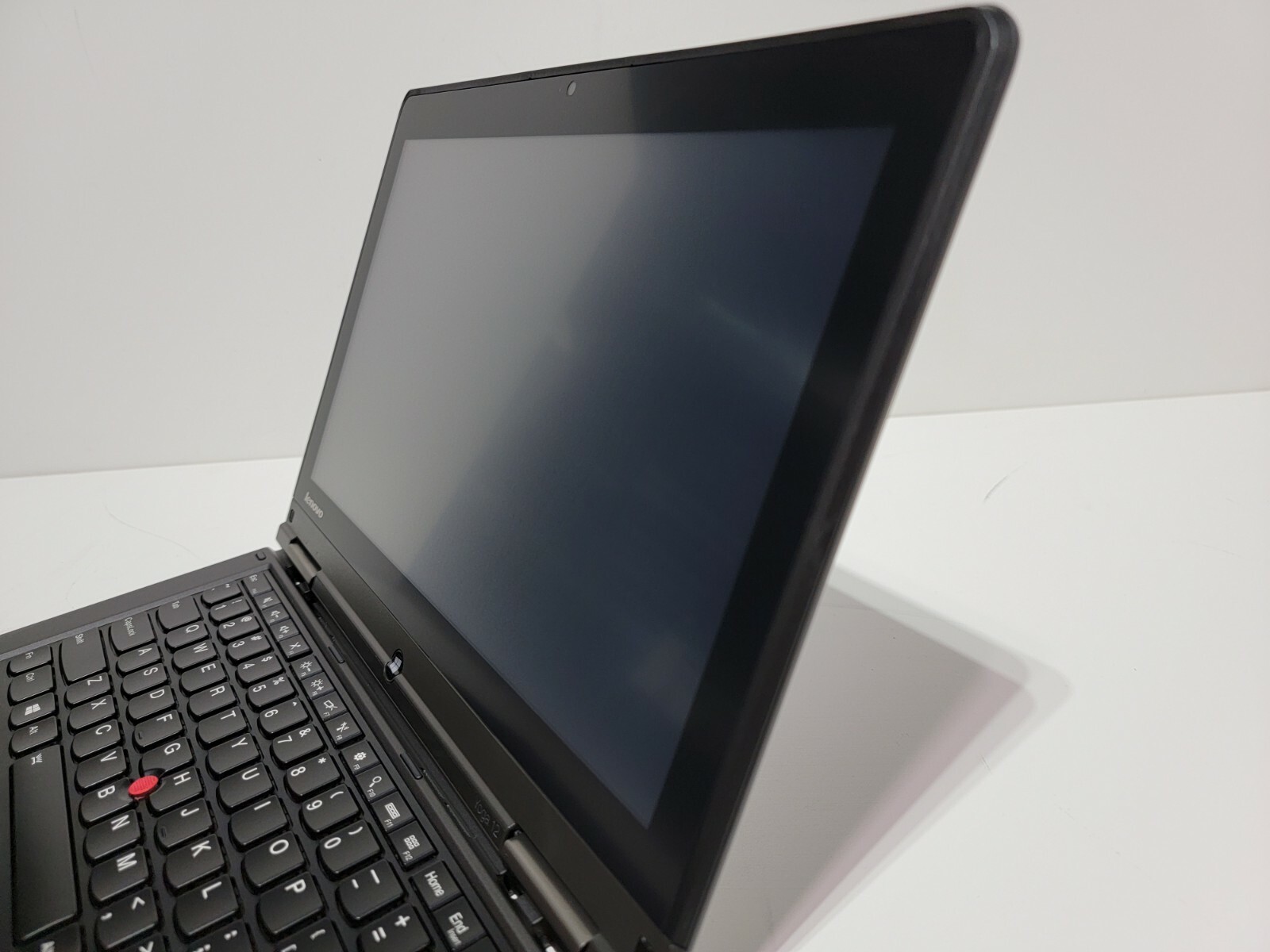 Lenovo S1 Yoga 12_Core i5-5200U 2.20GHz_8GB RAM_256GB SSD_Win10 Pro & Charger.