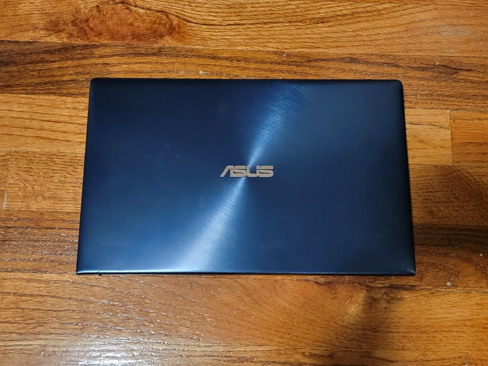 Asus ZenBook UX333F Intel Core i5-8265U 512GB Intel UHD Graphics 8GB RAM