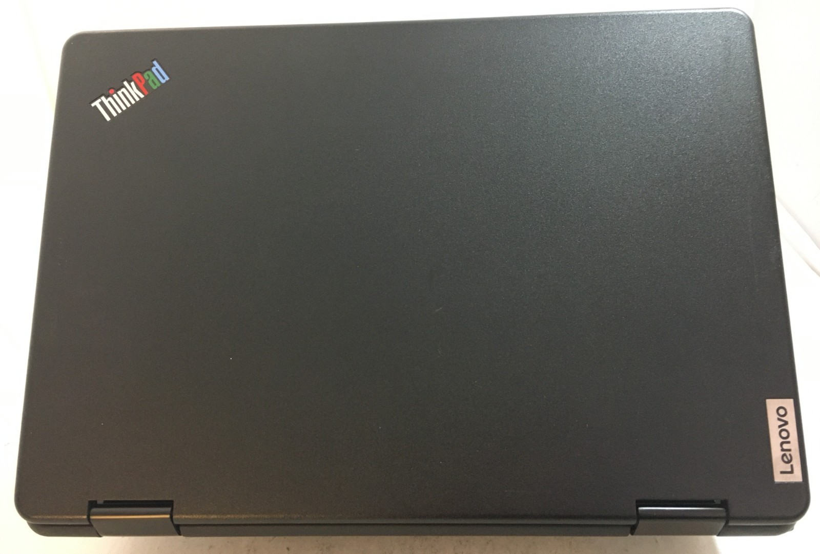 Lenovo ThinkPad 11e Yoga Gen-6 Touchscreen M3-8100Y 1.1GHz 8GB 256 GB SSD Win11
