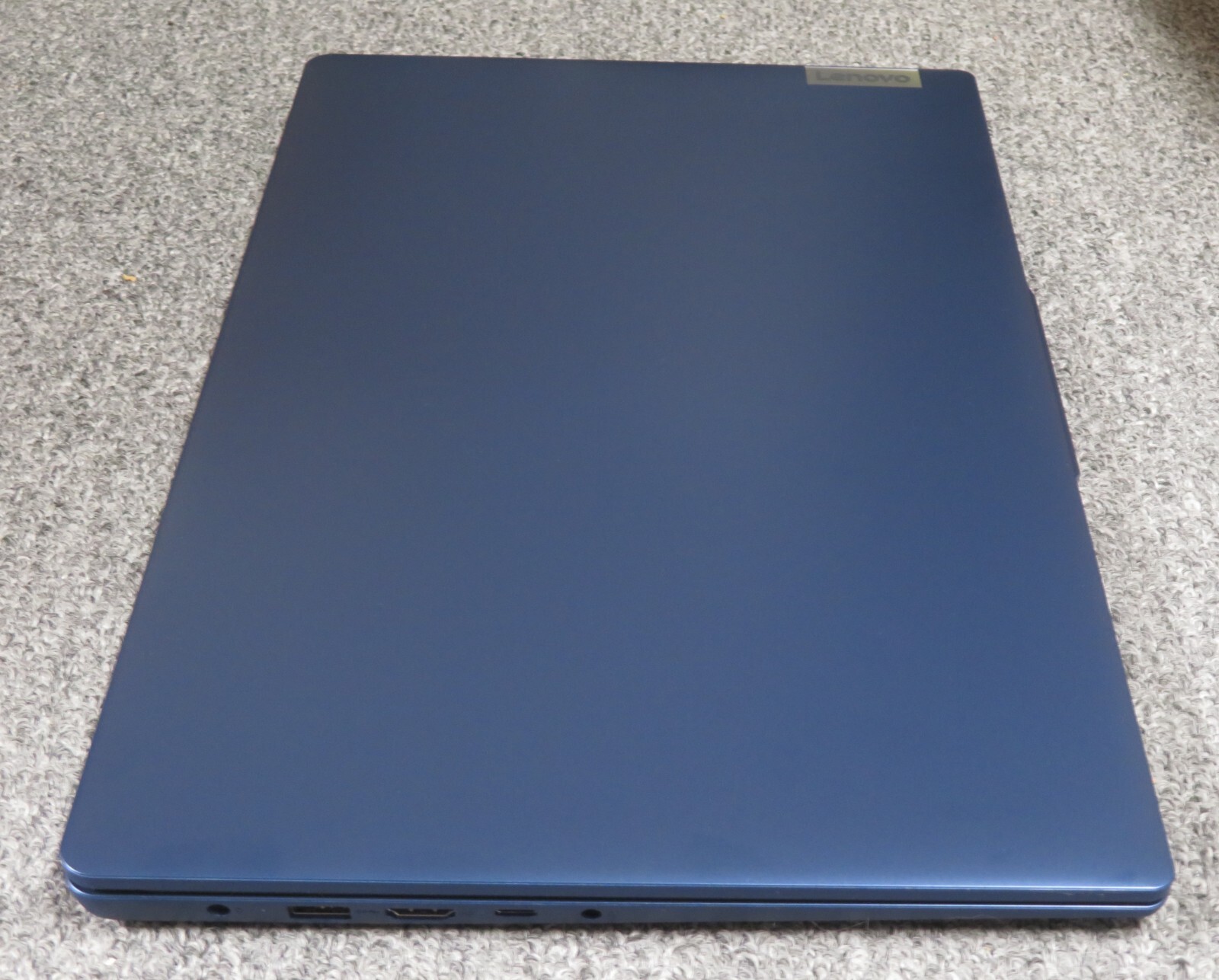 Lenovo IdeaPad Slim 3 15IRU 15.6″ FHD Touch Intel Core 5 120U 8GB RAM 512GB SSD