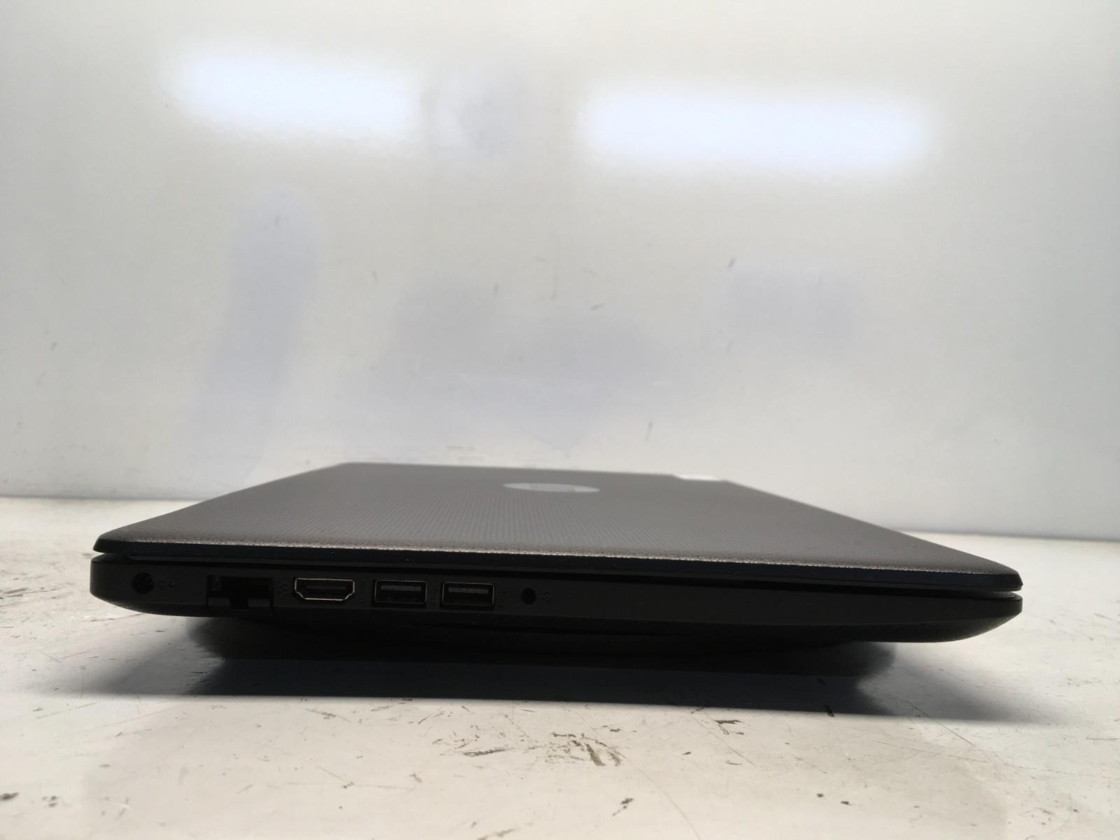 HP 15-DB0043NR AMD A4-9125 2300MHz 4 GB NO HDD