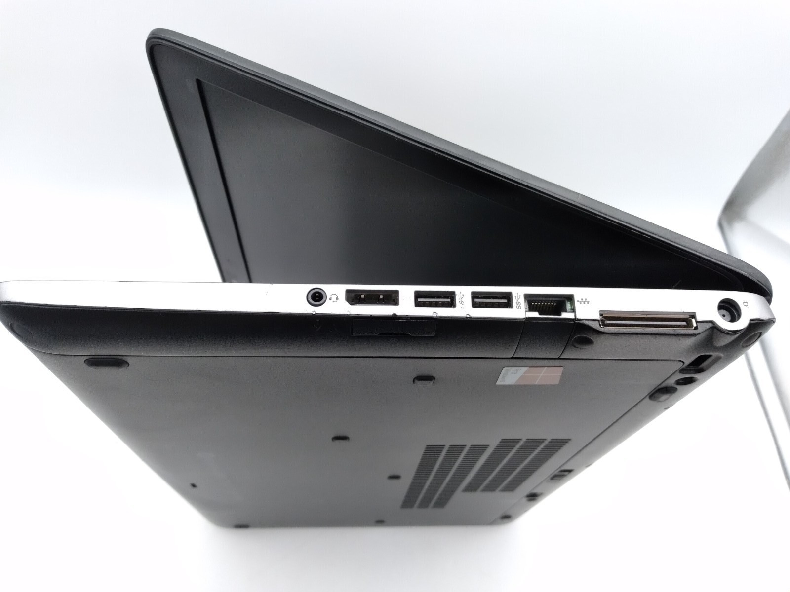 HP ELITEBOOK 850 G2 15.6″ CORE i5-5200U@2.20GHz 8GB RAM 256GB SSD Win 11 Pro