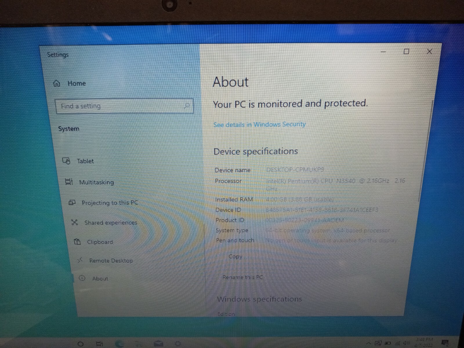 Lenovo IdeaPad 100-15IBY 15.6″ Intel Pentium N3540 2.16GHz 4GB Ram BT DVD Win10H