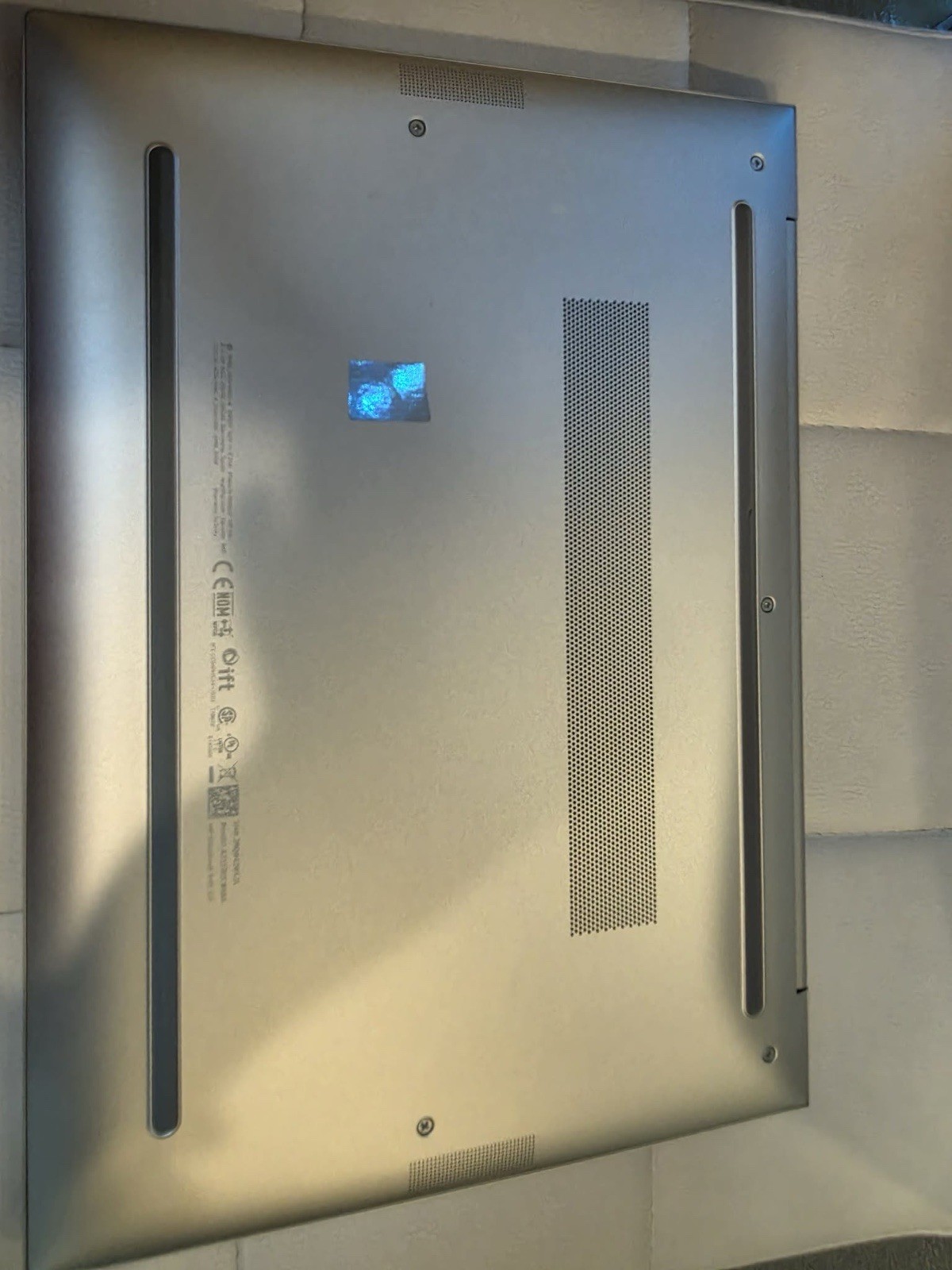 HP EliteBook 845 G11 AMD Ryzen 5 PRO 8540U w/ Radeon 740M Graphics (3.20GHz)