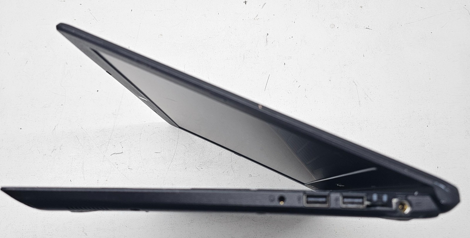 Acer Aspire 5 A515-51-596K Laptop Intel Core i5-8250U 8GB Ram NO HD/OS (FL)