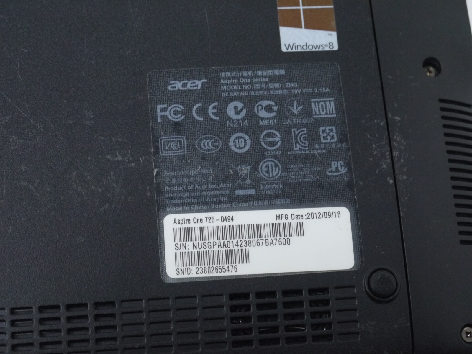 Acer Aspire One 725-0494 11.6″ Netbook – AMD C-70 / 4GB / 320GB HDD – Read Desc