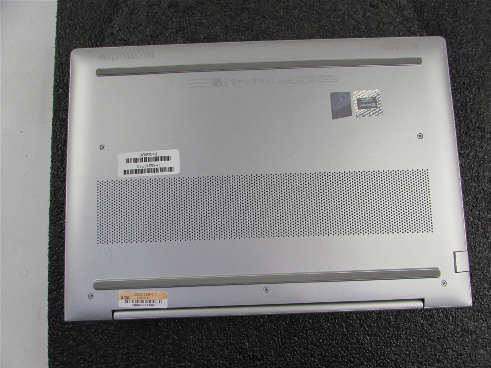 HP PROBOOK 445 (G11) AMD RYZEN 7 7735U 256GB SSD 16GB RAM AMD GPU WIN 11 PRO