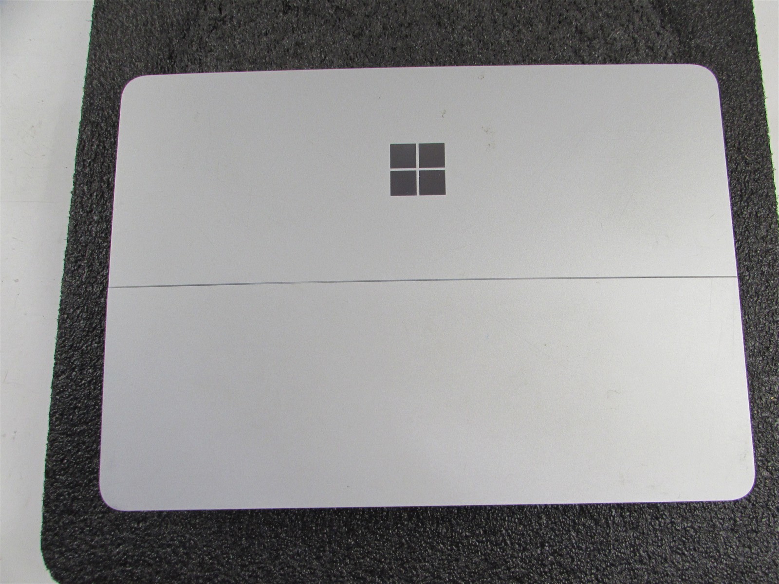 Microsoft Surface Laptop Studio 1964 i7-11370H 1TB SSD 32GB RTX A2000 *No A/C*