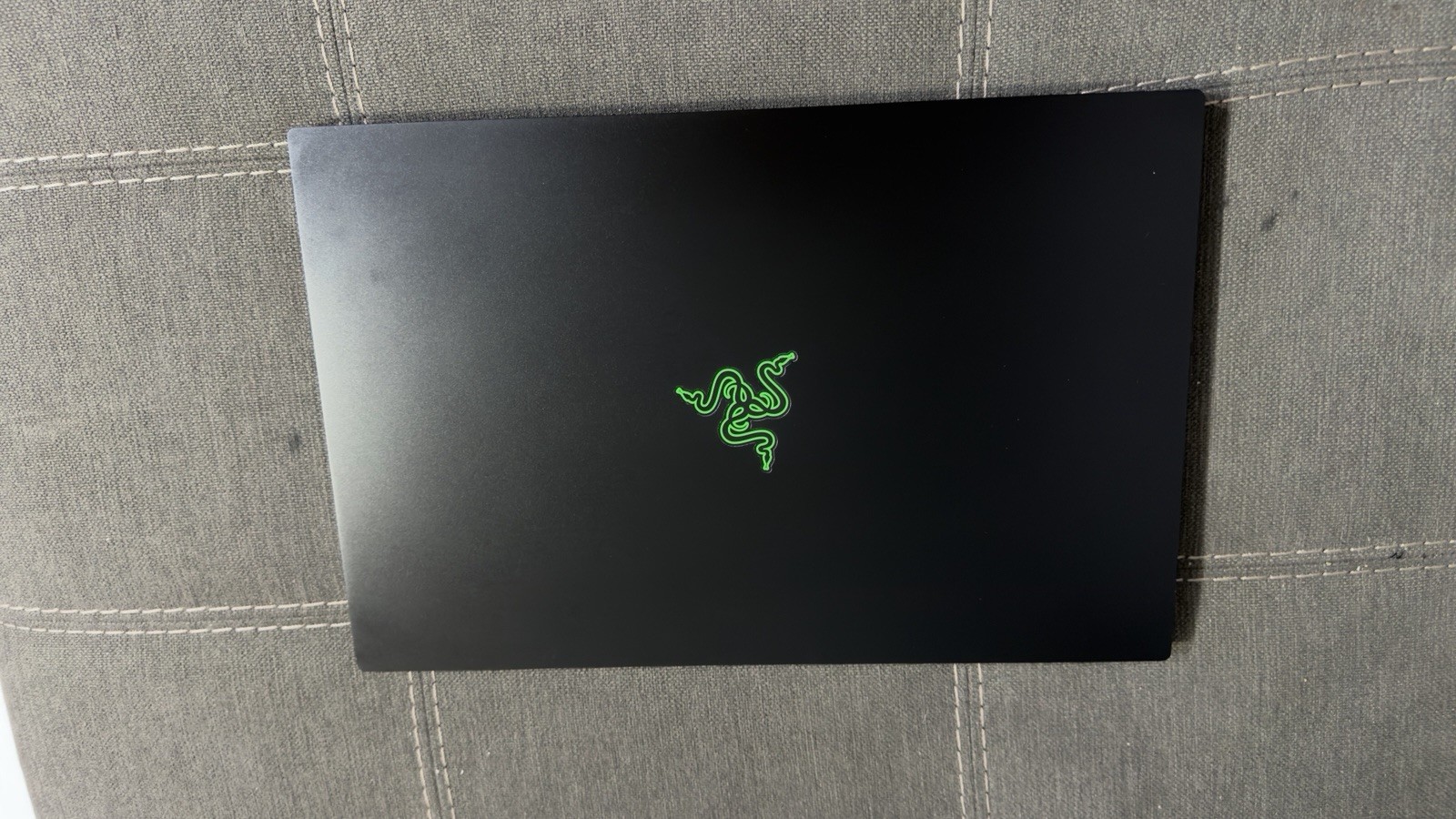 Razer Blade 15 Advanced 318Hz FHD 2.30GHz i7-10875H 48GB 1TB RTX 2080 SUPER READ