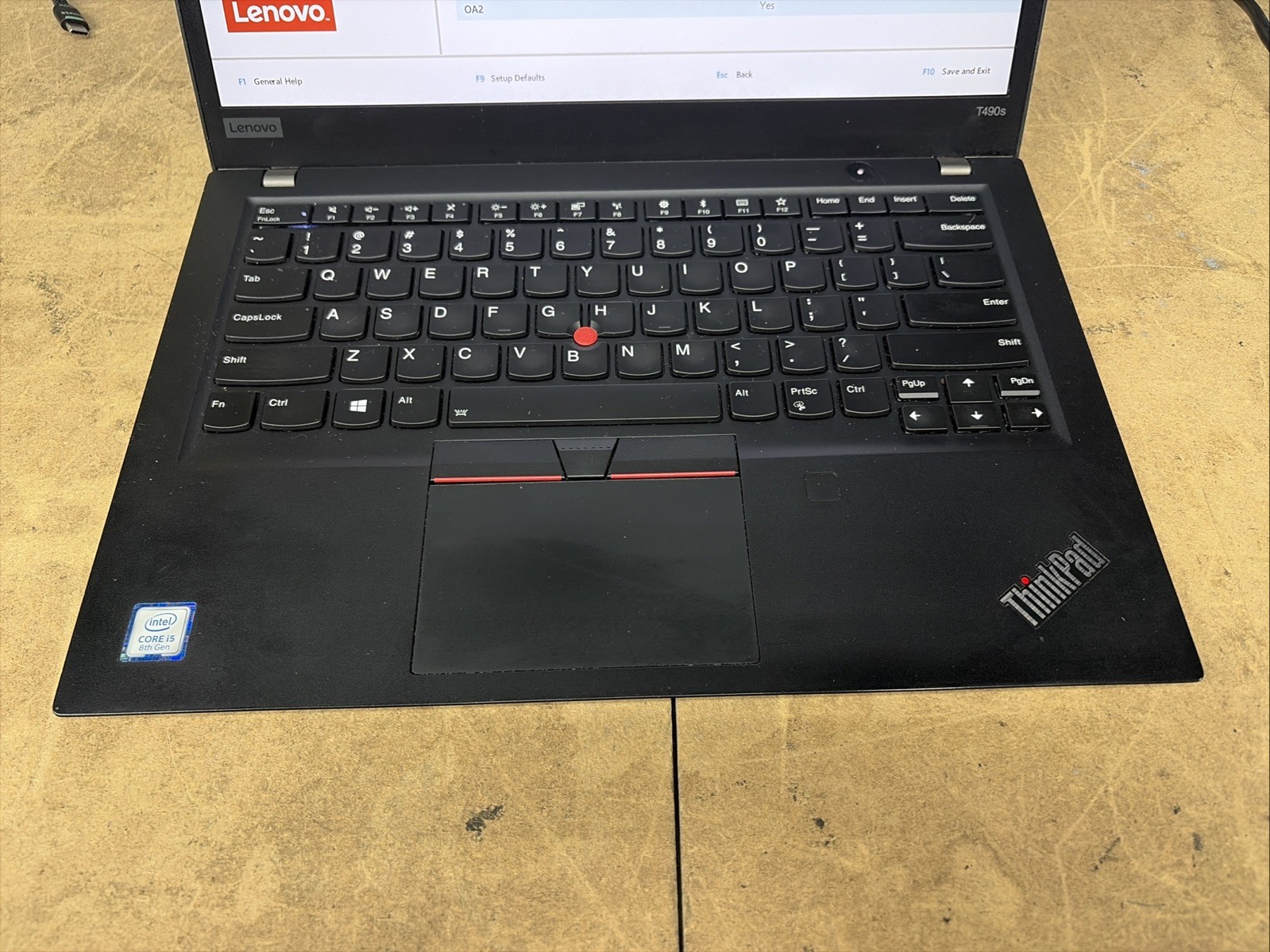 Lenovo ThinkPad T490s 14″ FHD i5-8265u 8GB RAM No OS/SSD