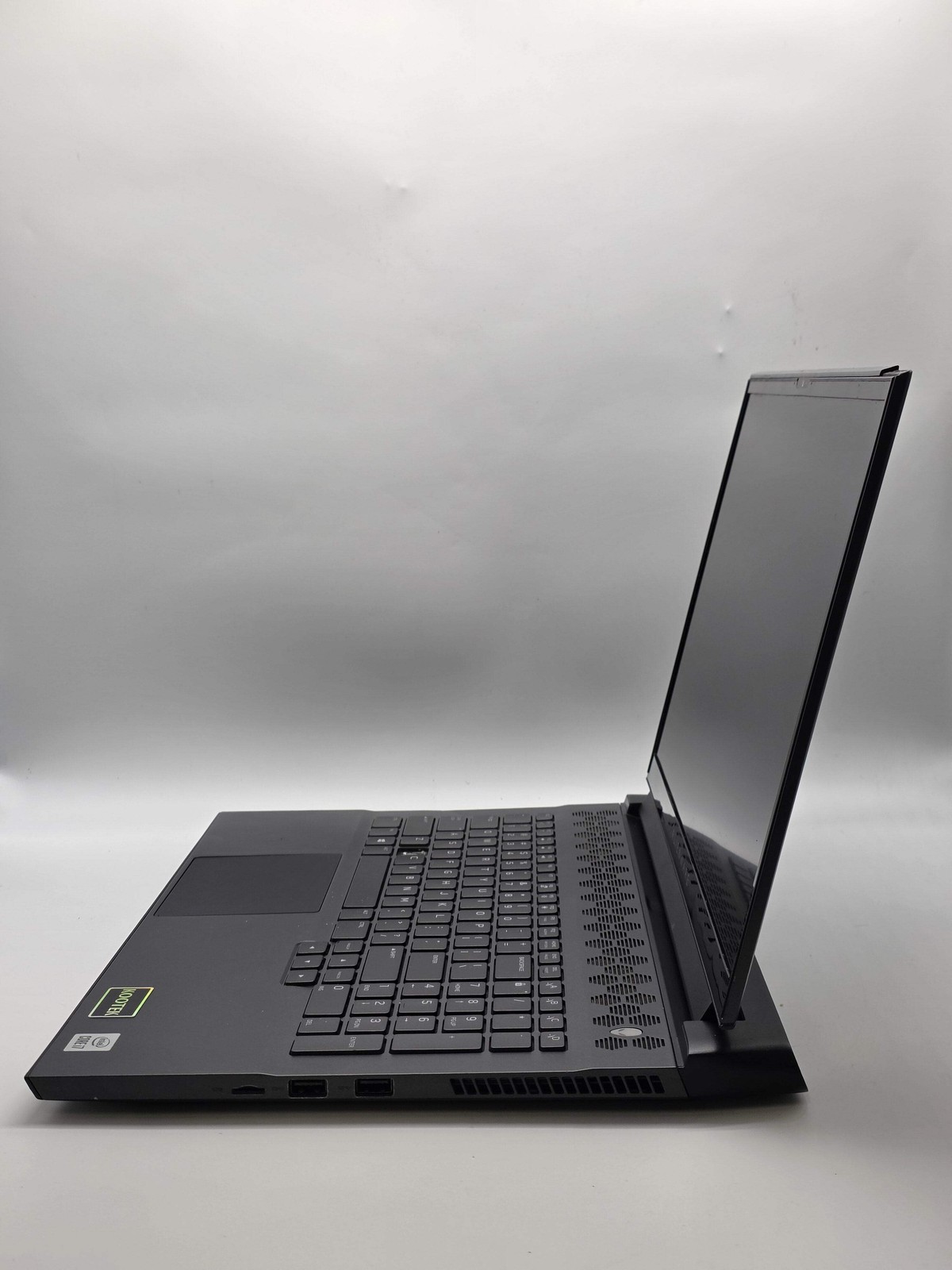 Dell Alienware m17 R3 17.3″ i7-10750H RX 5500M 16GB 256GB SSD For Parts