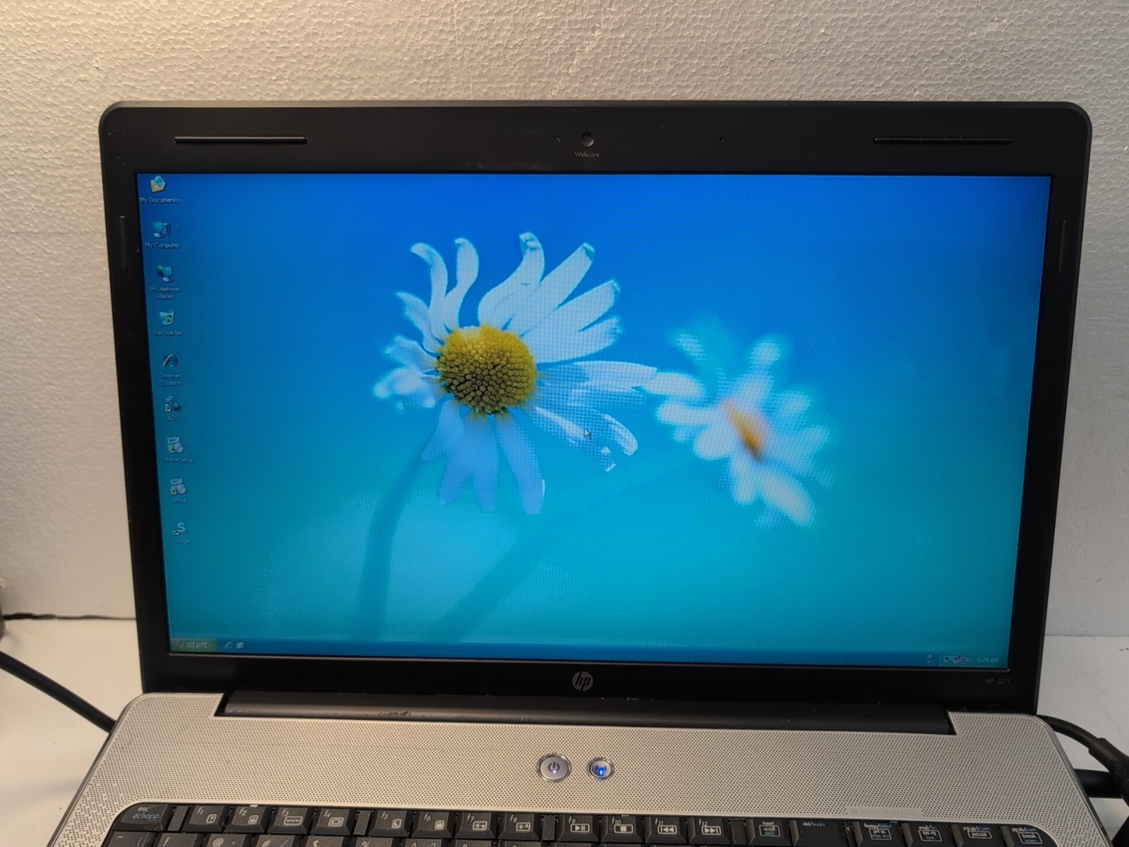 🔥 HP Laptop G71 17. 3″ Laptop T4300 2.10GHz/4GB RAM/250GB HDD/WINXP –