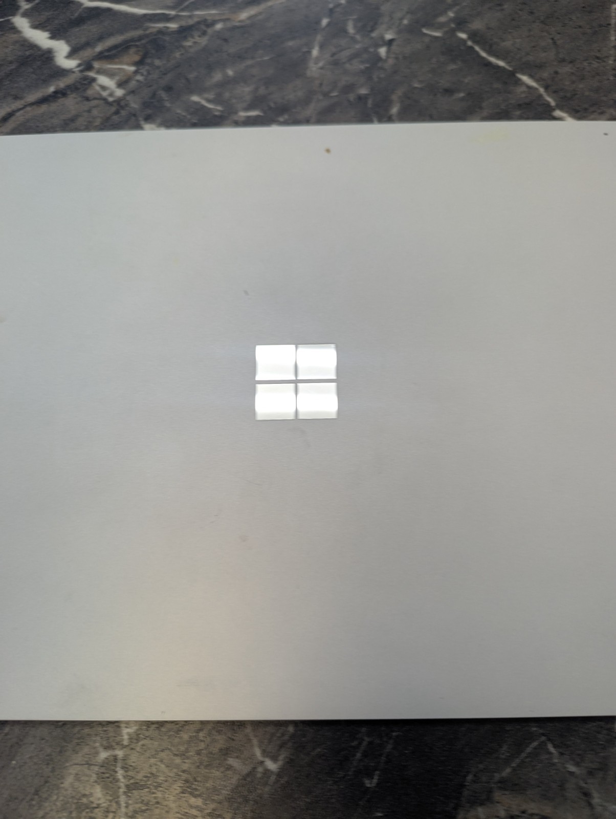 Microsoft Surface 1703 i7-6600U 16GB 512GB Win 10 NO KEYBOARD DAMAGED SHELL